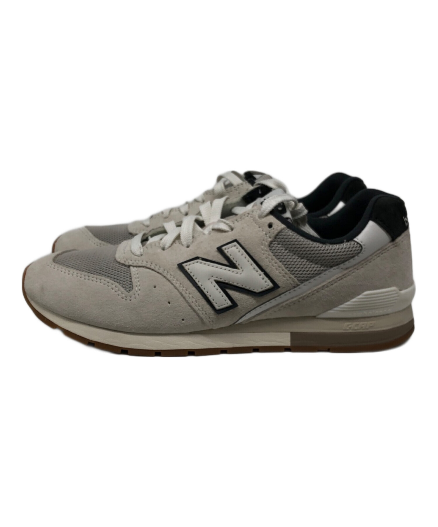 中古・古着通販】NEW BALANCE (ニューバランス) ローカットスニーカー ホワイト  サイズ:US8/UK7.5/EU41.5｜ブランド・古着通販 トレファク公式【TREFAC FASHION】スマホサイト