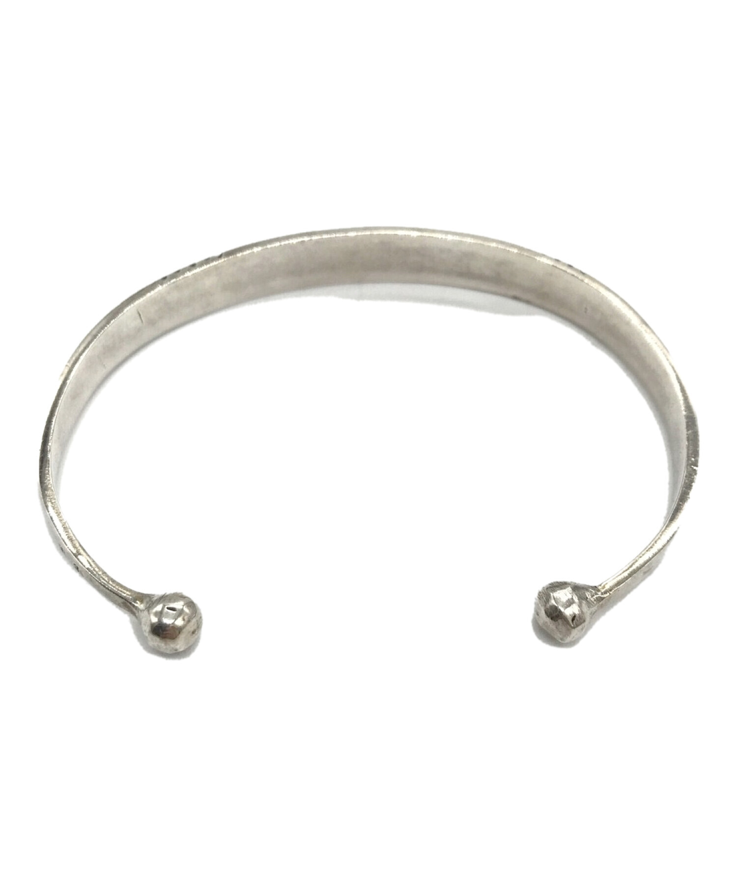 ADAWAT'N TUAREG (アダワットゥン トゥアレグ) ignwan bangle シルバー