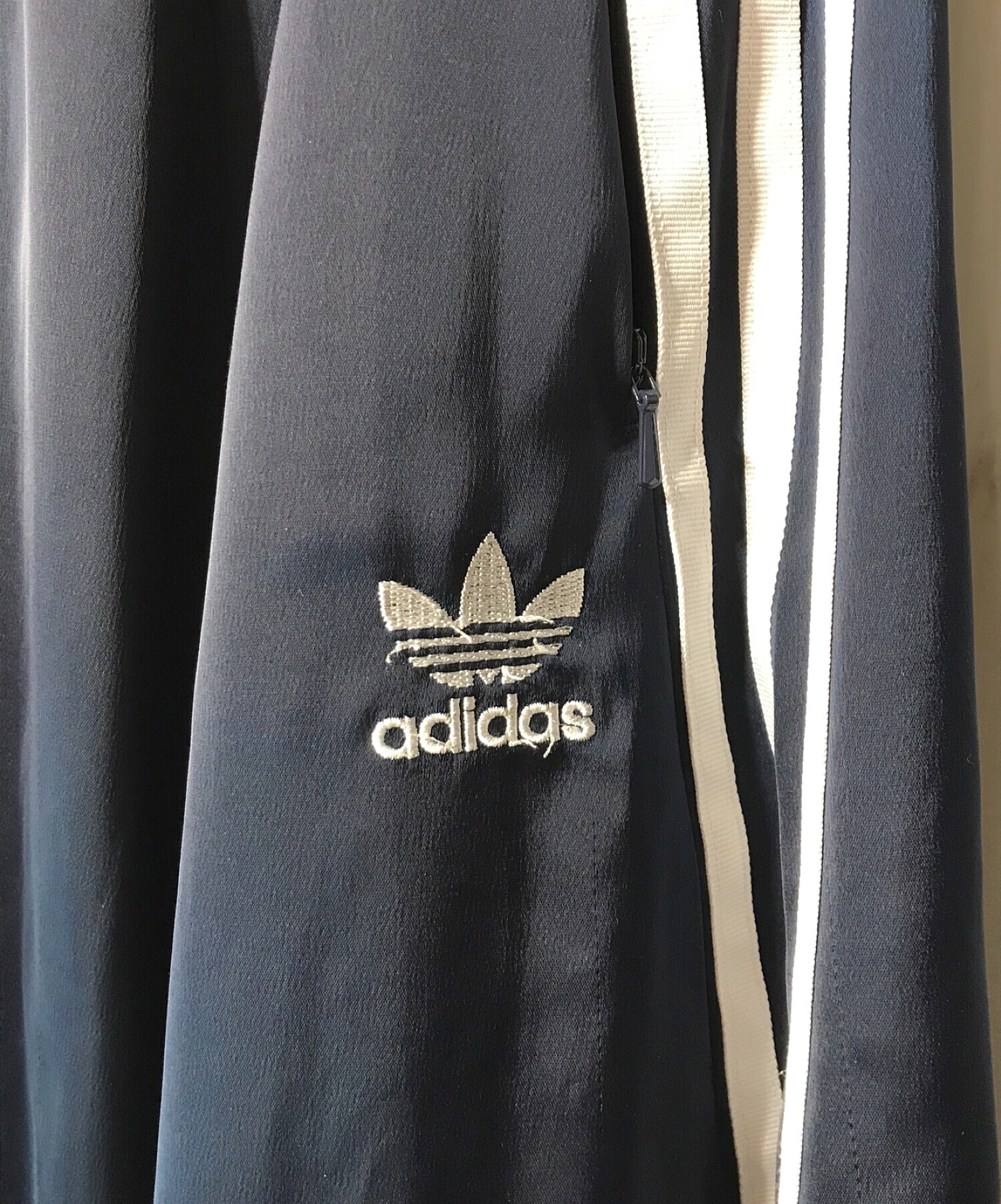 中古・古着通販】adidas (アディダス) ロングサテンスカート ネイビー