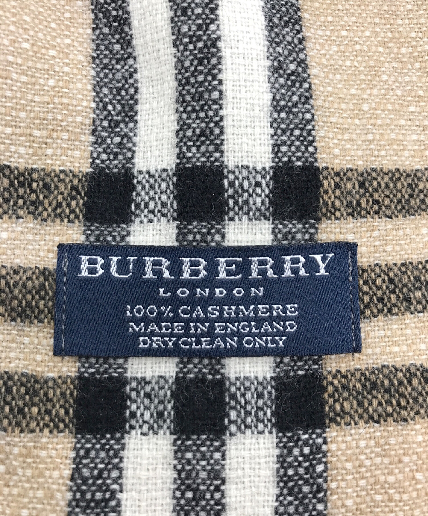 ○日本正規品○ BURBERRY ニコニコ LONDON イギリス製