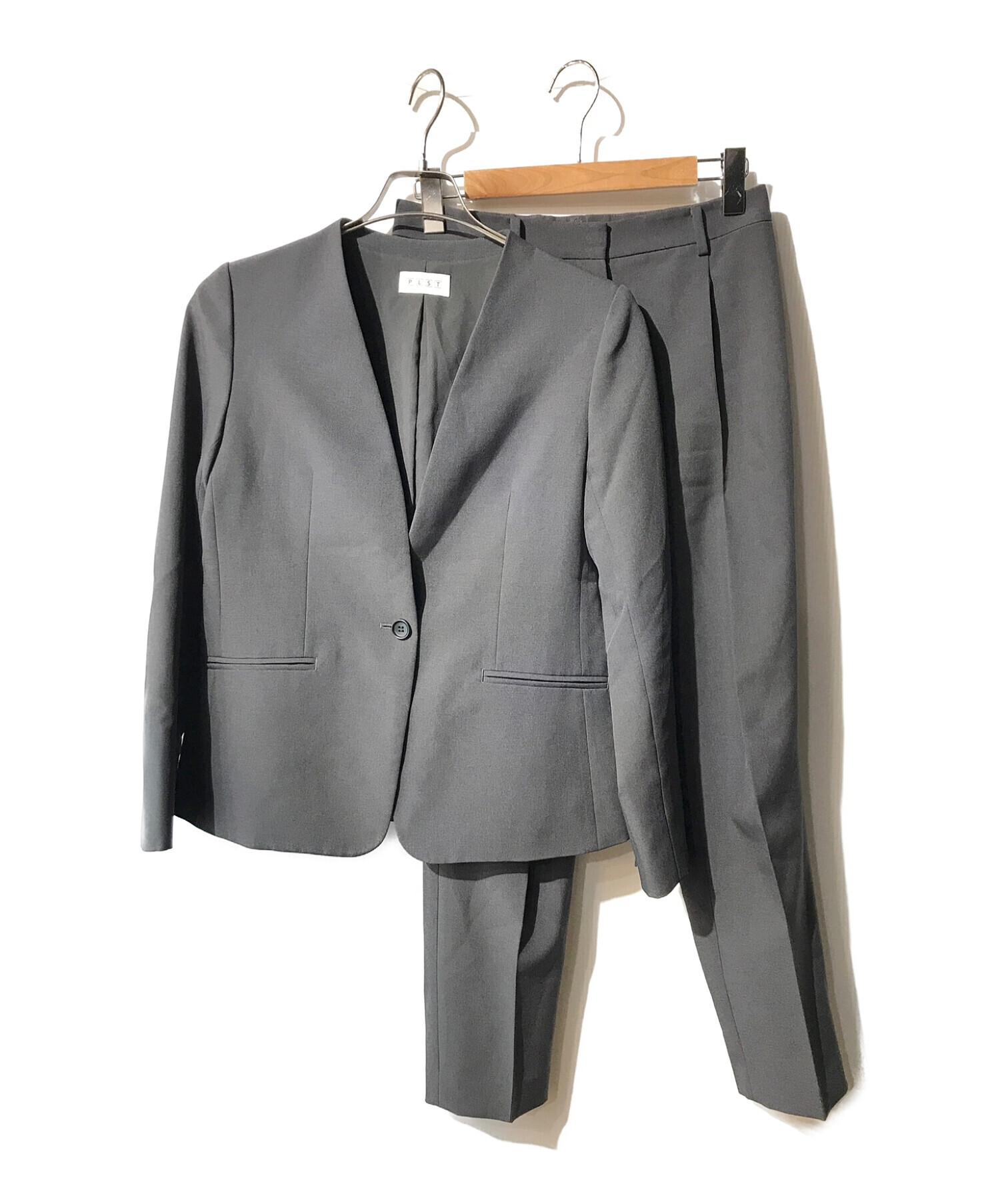 PLST グレーセットアップ M - スーツ/フォーマル/ドレス