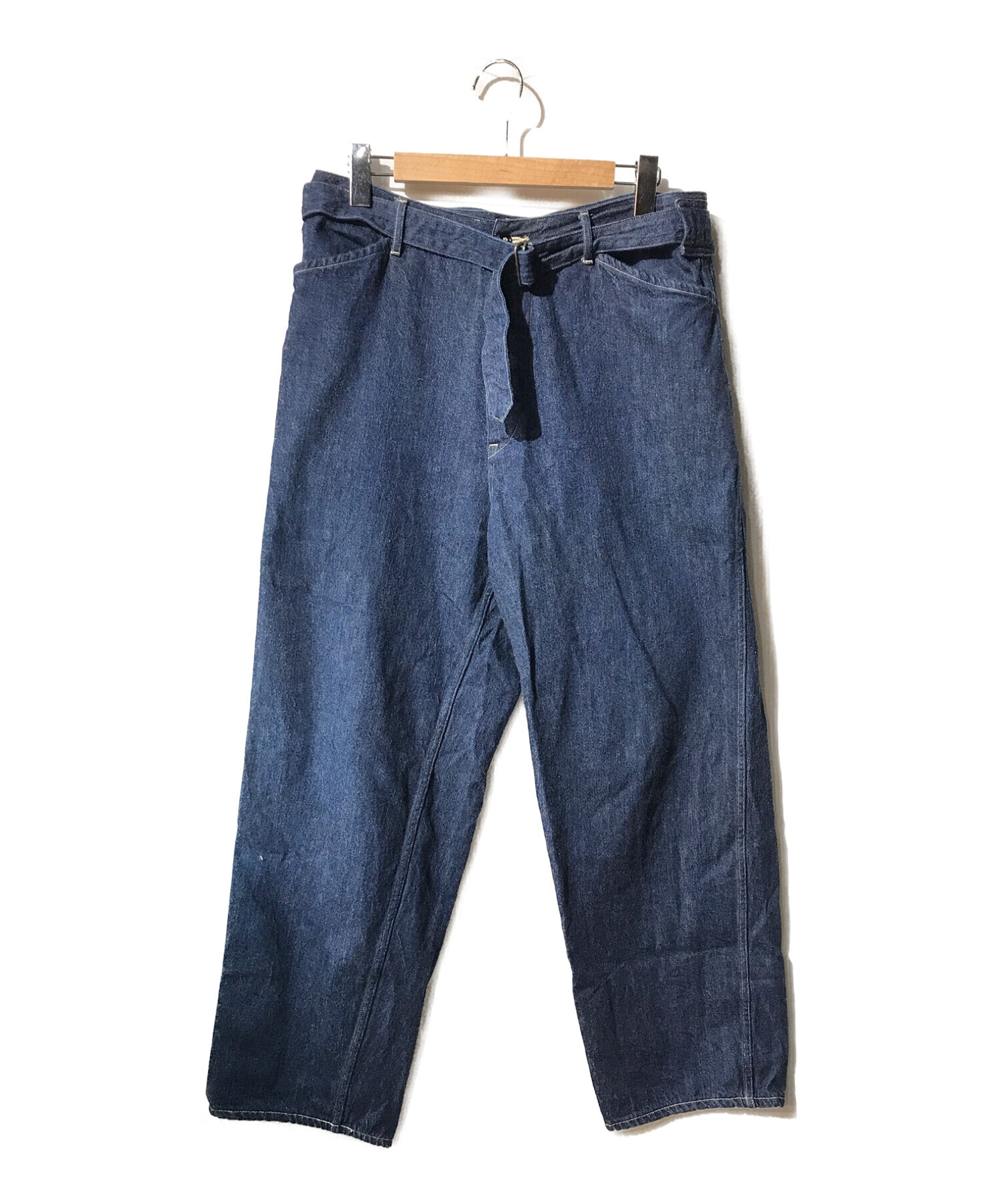 中古・古着通販】COMOLI (コモリ) BELTED DENIM PANTS/ベルテッド