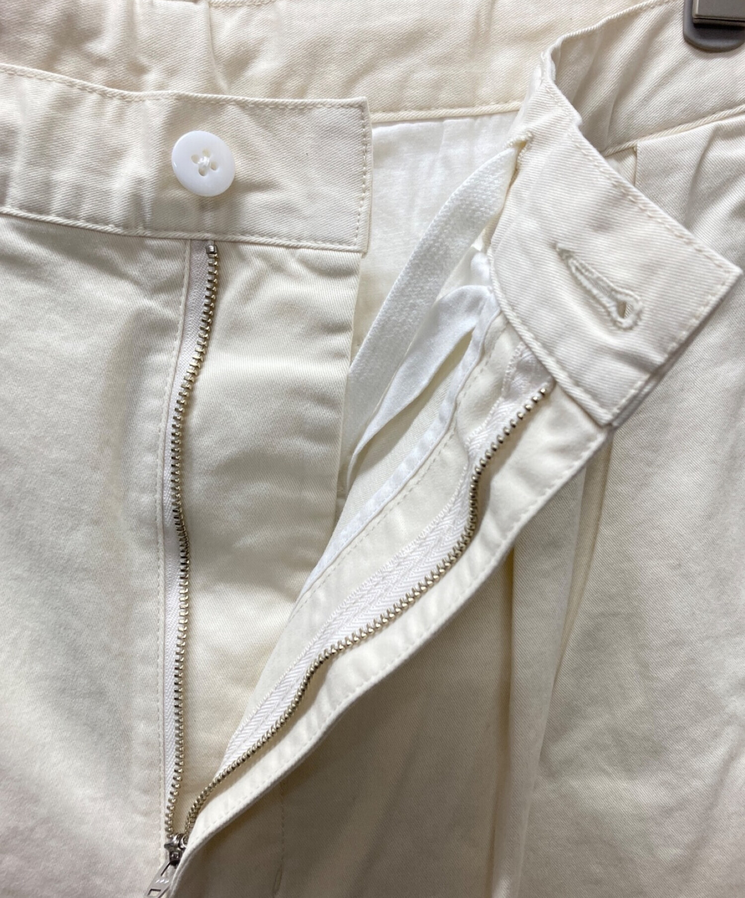 中古・古着通販】SSZ (エスエスズィー) CHINO PANT アイボリー サイズ:L 未使用品｜ブランド・古着通販 トレファク公式【TREFAC  FASHION】スマホサイト