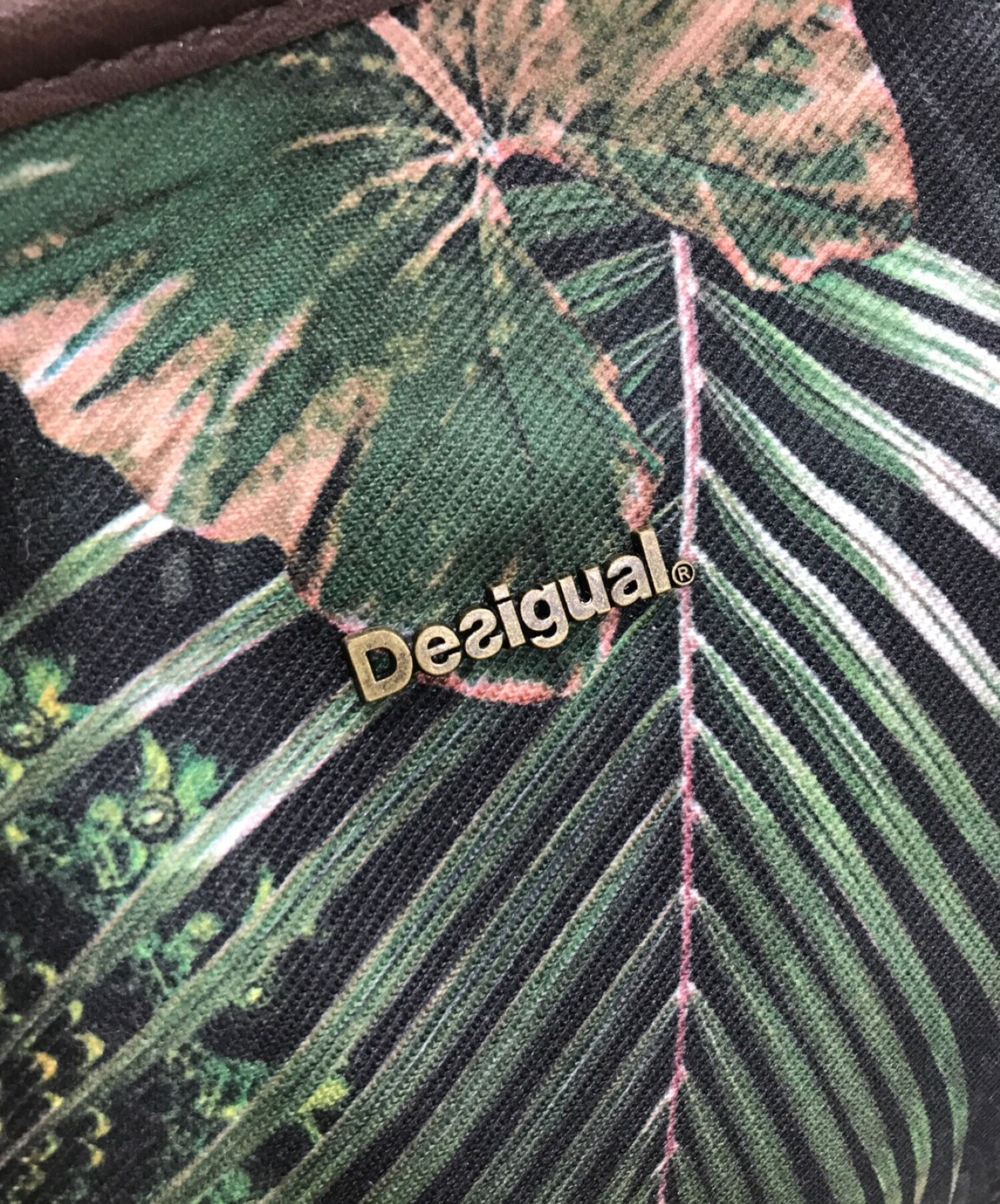 Desigual (デシグアル) ボタニカル柄トートバッグ ブラック×グリーン