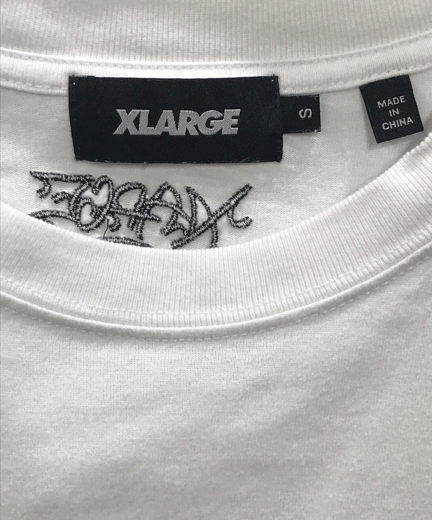 中古・古着通販】X-LARGE (エクストララージ) Tシャツ ホワイト サイズ:S｜ブランド・古着通販 トレファク公式【TREFAC  FASHION】スマホサイト