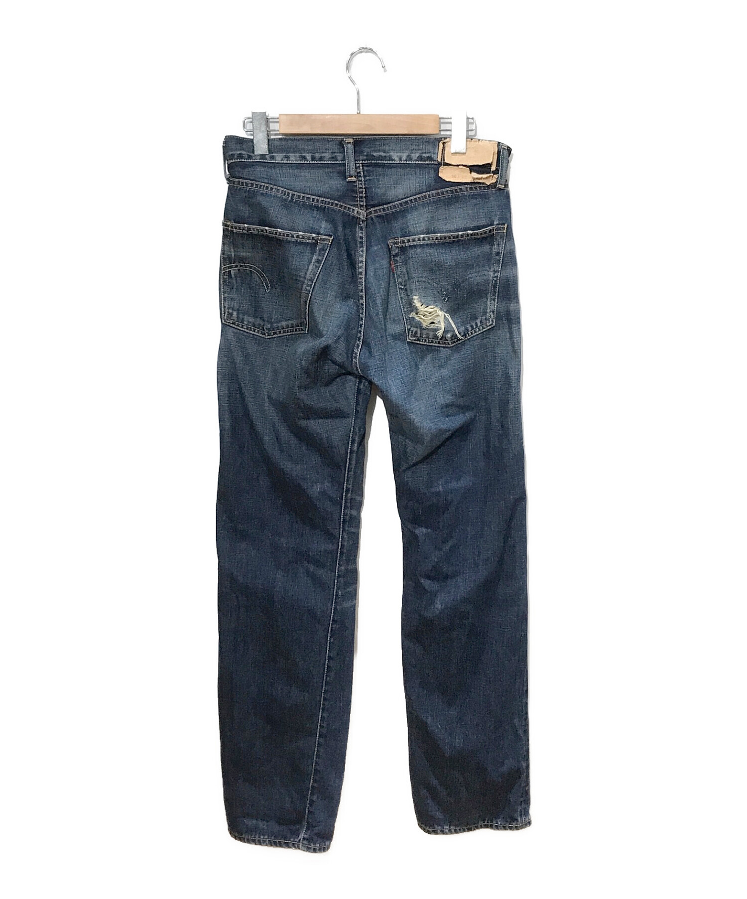 中古・古着通販】LEVI'S (リーバイス) ダメージジーンズ ネイビー