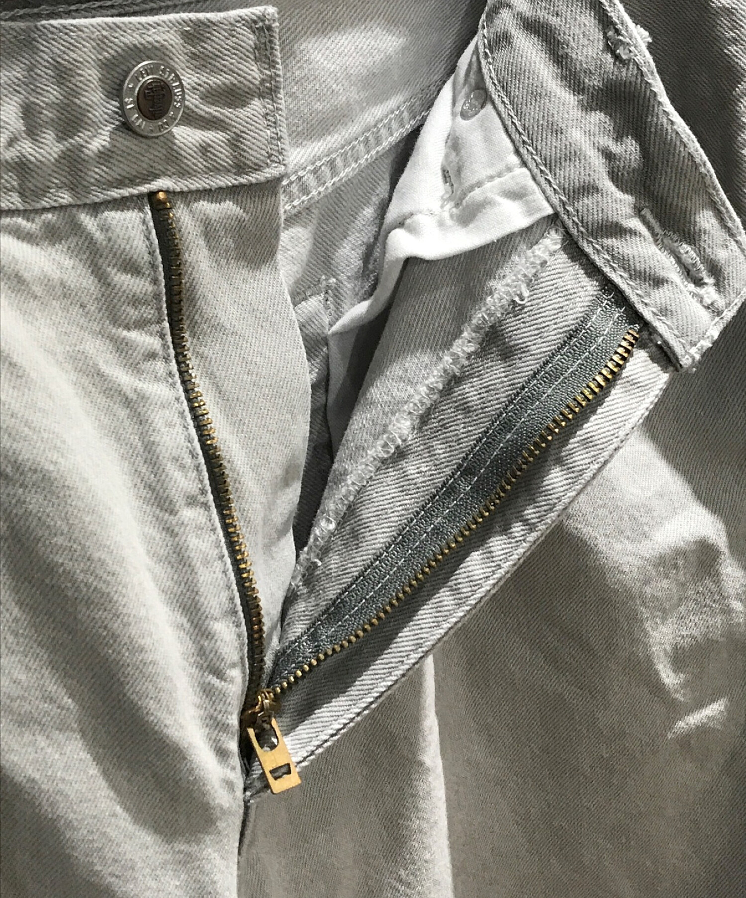 Levi's SILVER TAB (リーバイス シルバータブ) ストレート ライトグレー ストーンウォッシュ デニムパンツ グレー サイズ:W32