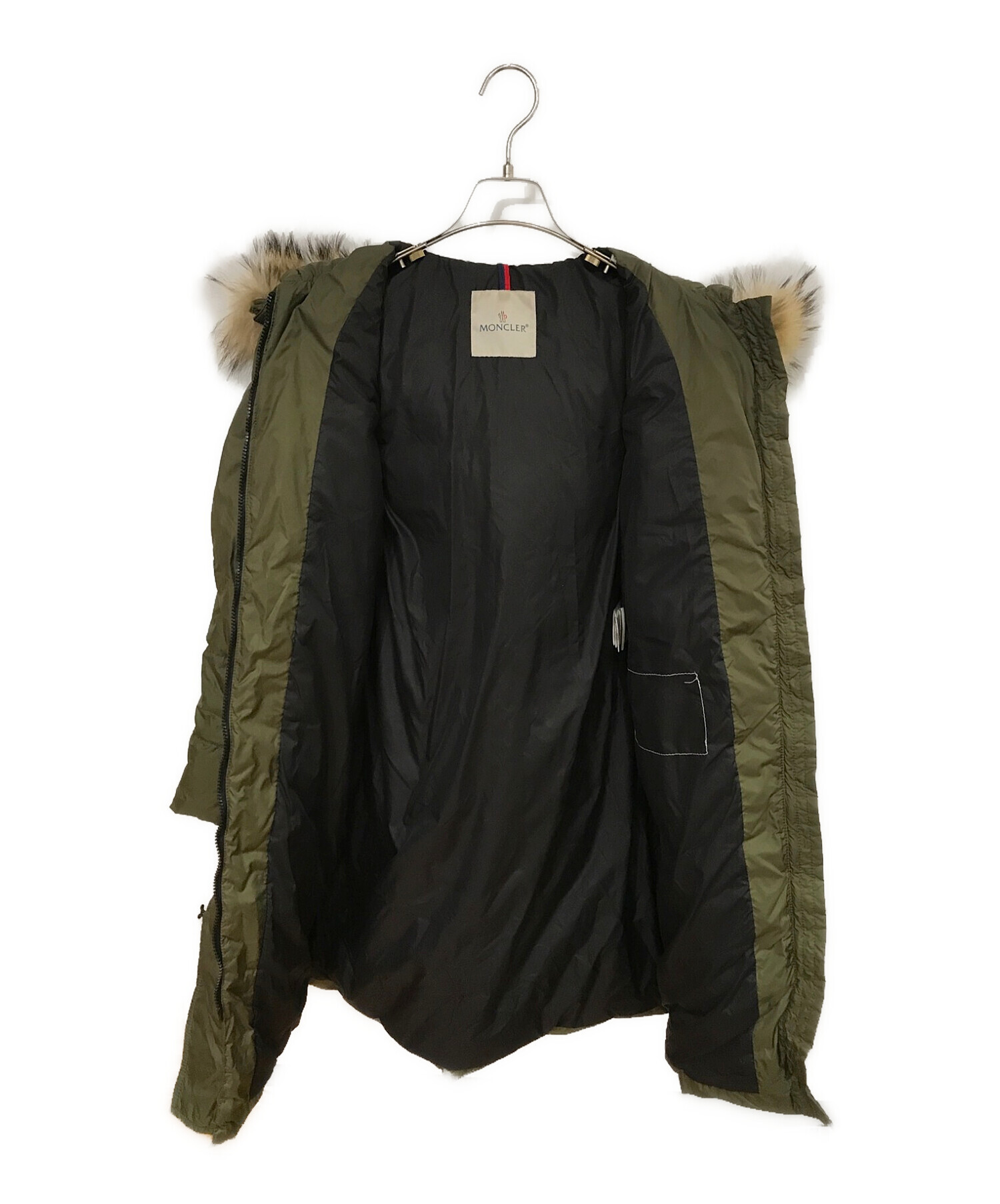 MONCLER TRIONPHF カーキ色 ボタンsize4 | nate-hospital.com