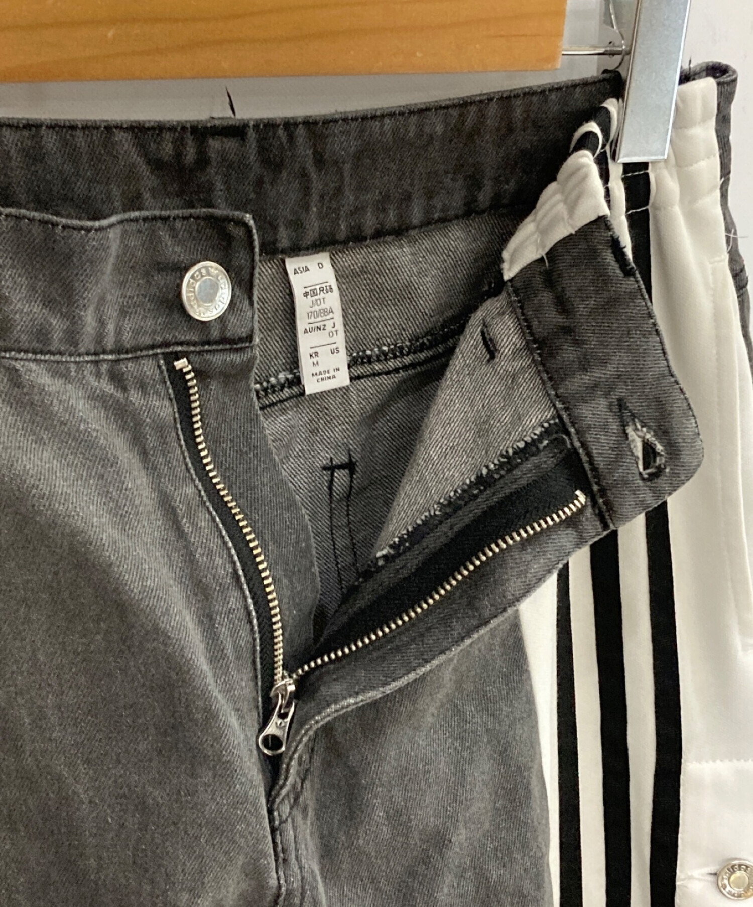 中古・古着通販】adidas (アディダス) DENIM ADIBREAK PANTS ブラック