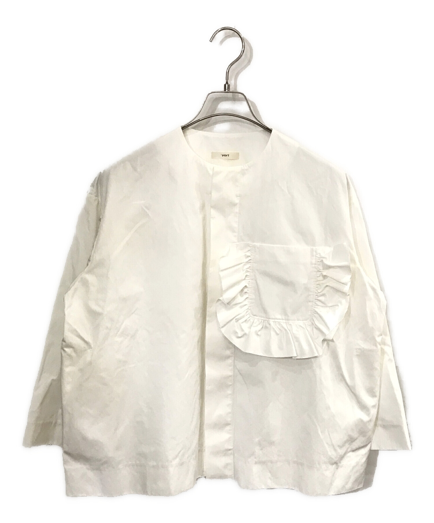 YORI (ヨリ) ムネポケットフリルシャツジャケット ホワイト サイズ:F