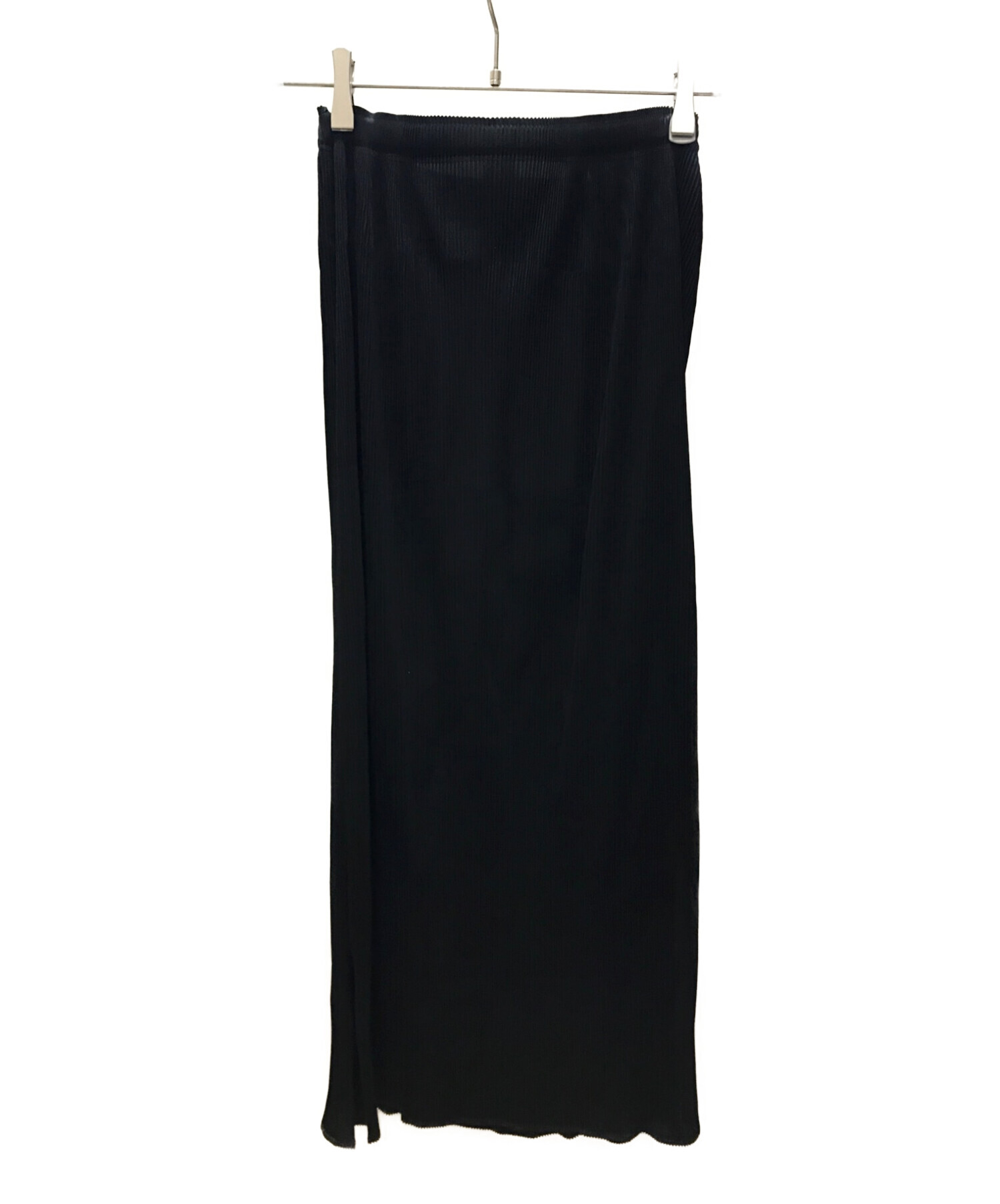 ISSEY MIYAKE FETE (イッセイミヤケフェット) プリーツスカート ブラック サイズ:2