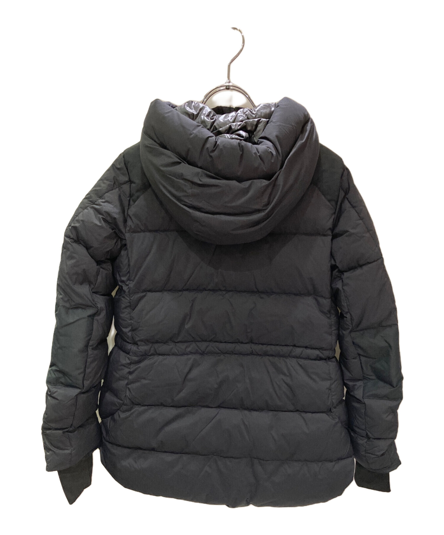 中古・古着通販】CANADA GOOSE (カナダグース) ダウンジャケット ブラック サイズ:XS 未使用品｜ブランド・古着通販  トレファク公式【TREFAC FASHION】スマホサイト