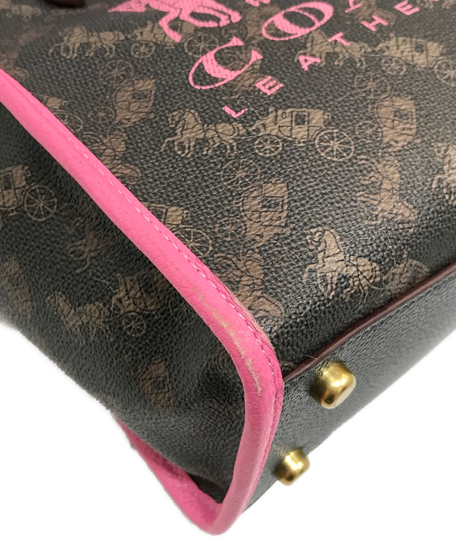 COACH (コーチ) フィールドトート22ウィズホースアンドキャリッジプリントアンドキャリッジバッジ ブラウン×ピンク