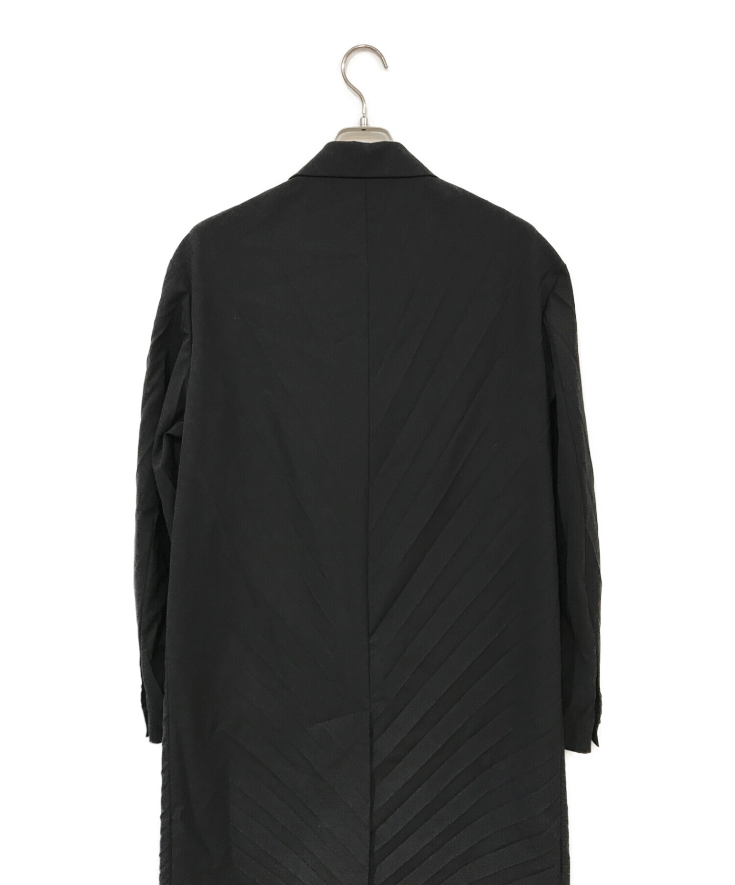 中古・古着通販】VALENTINO (ヴァレンティノ) pleated coat ブラック