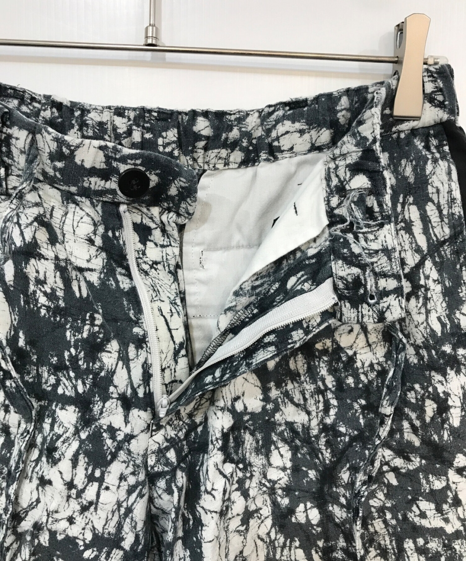 中古・古着通販】ISSEY MIYAKE MEN (イッセイミヤケメン) 総柄パンツ 