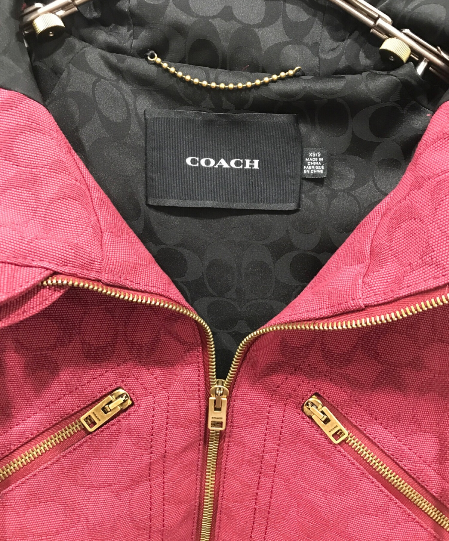 中古・古着通販】COACH (コーチ) Signature Zipper Cape レッド サイズ