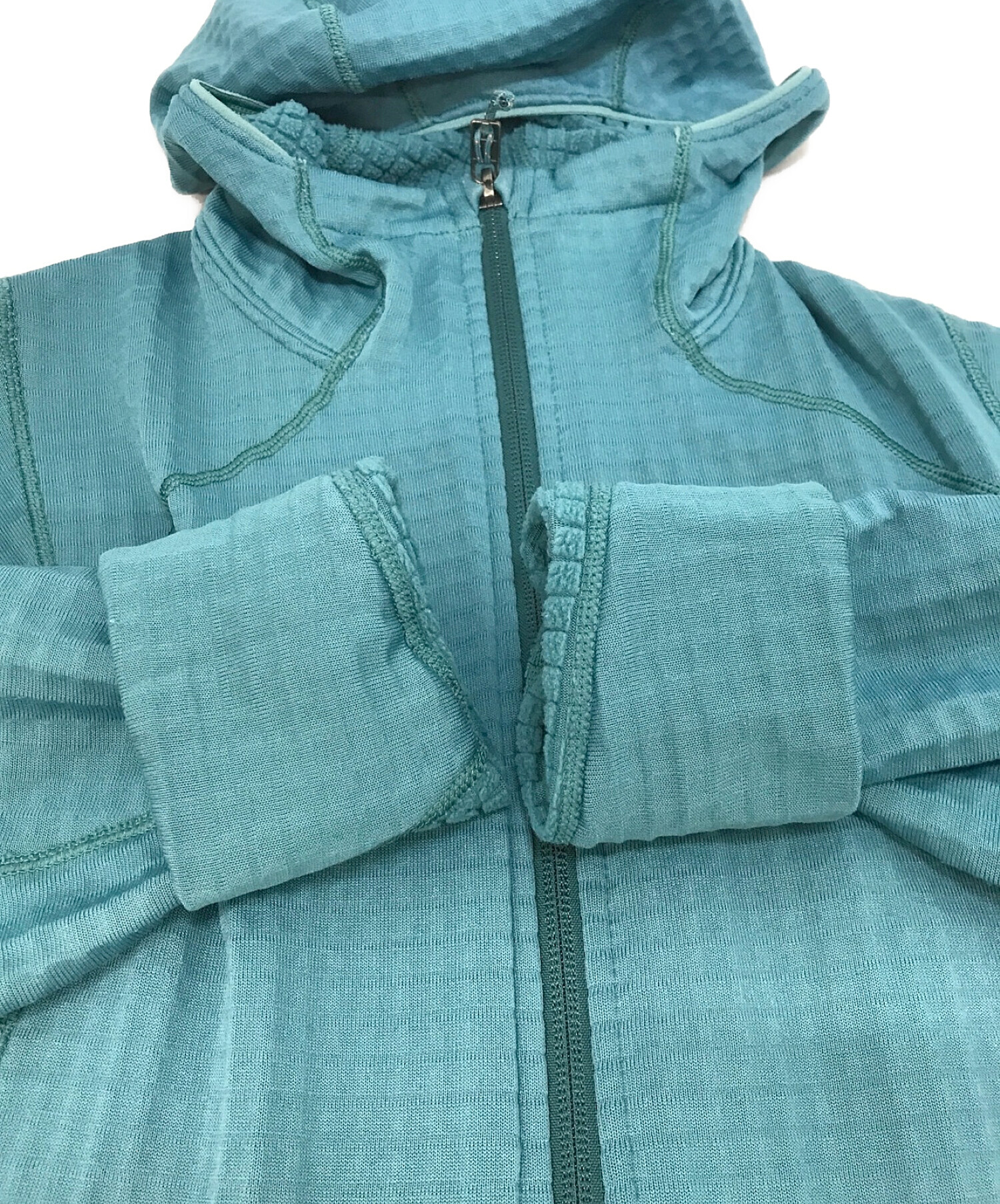 中古・古着通販】Patagonia (パタゴニア) R1フルジップ・フーディ