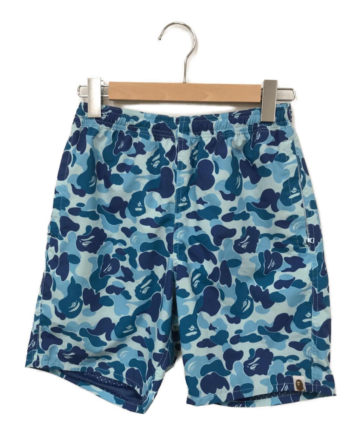 A BATHING APE (アベイシングエイプ) ABC CAMO BEACH SHORTS ブルー サイズ:S