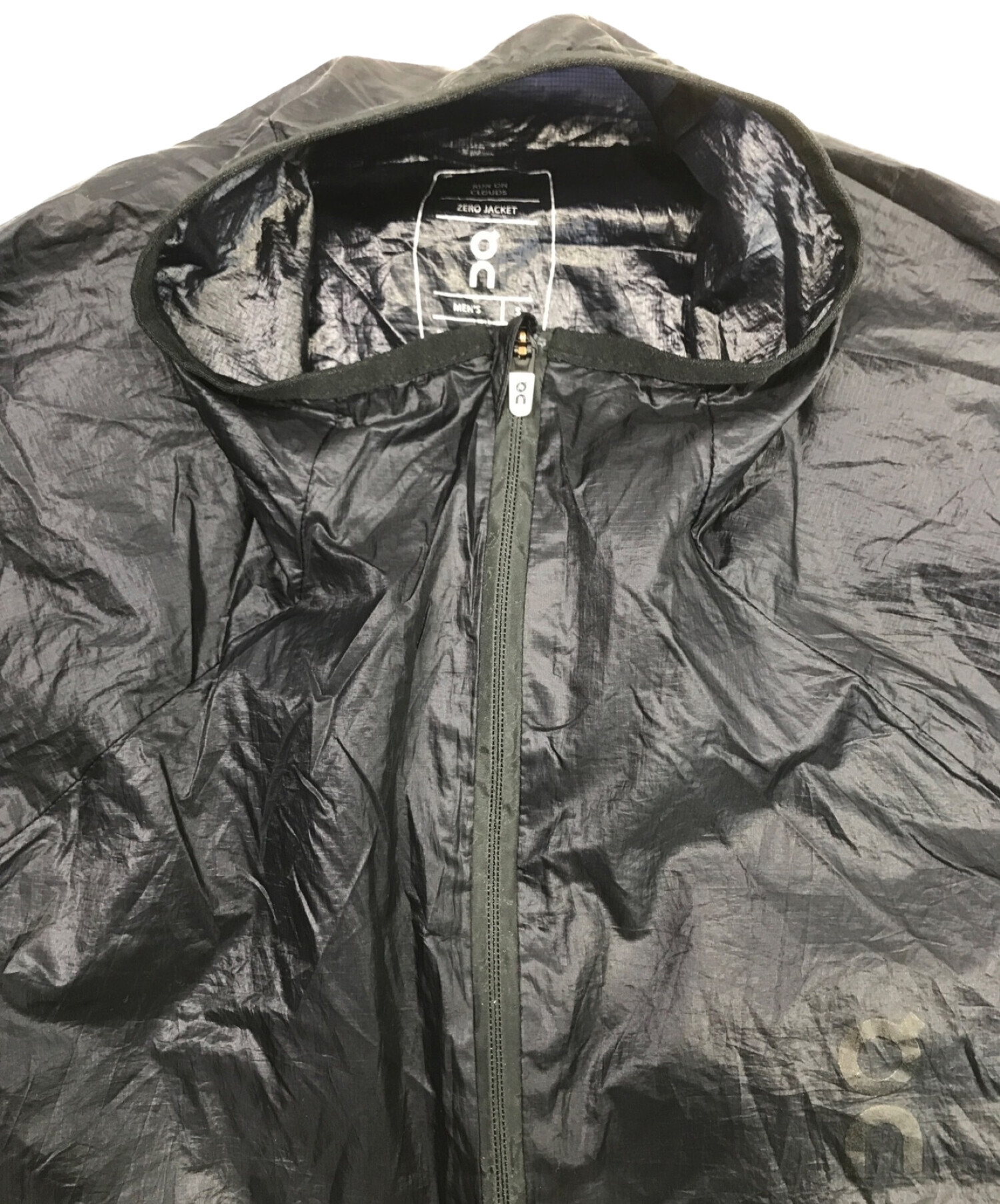 中古・古着通販】on running (オンランニング) ZERO JACKET ネイビー