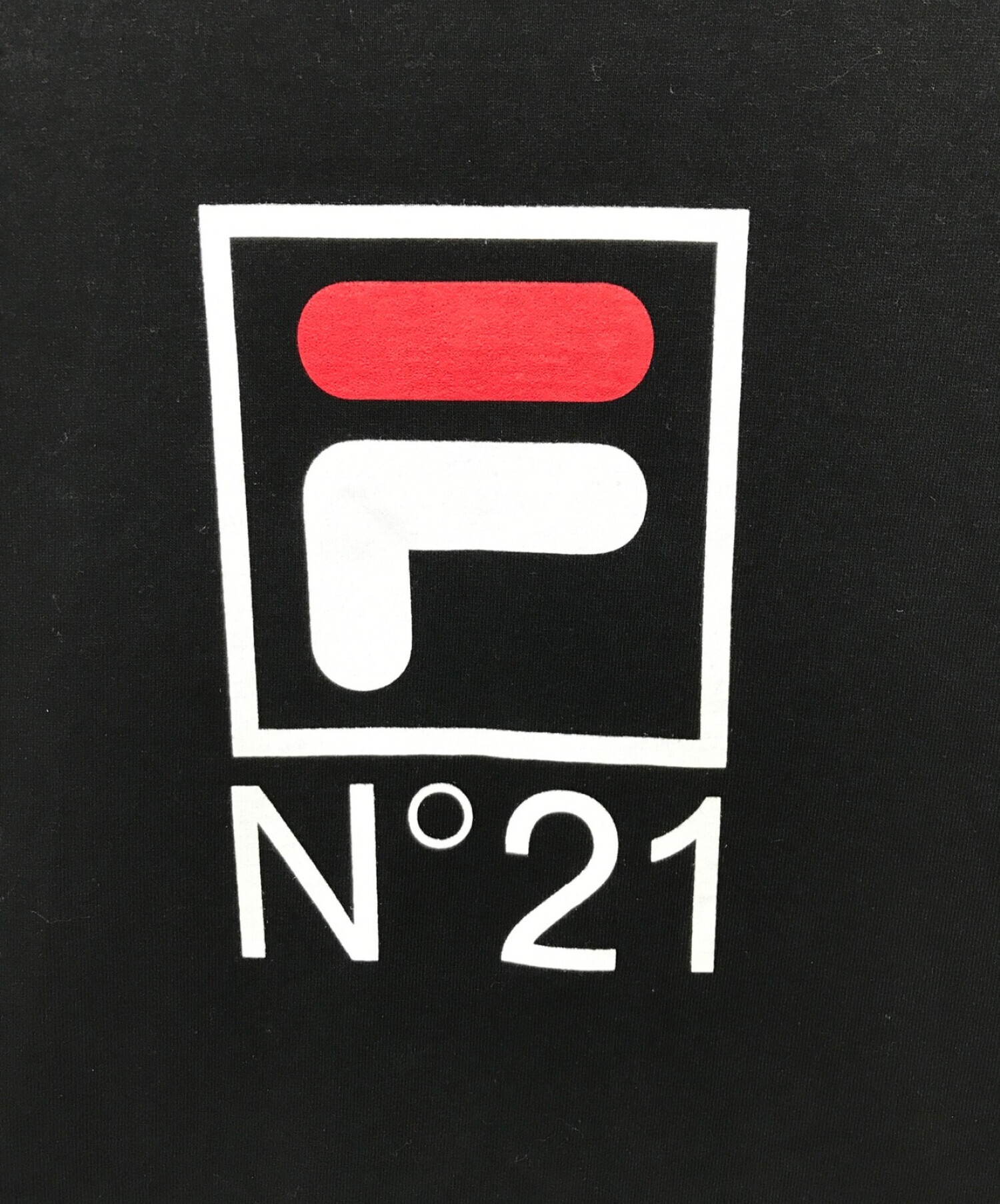 N°21 (ヌメロヴェントゥーノ) FILA (フィラ) コラボプリントTシャツ ブラック サイズ:M