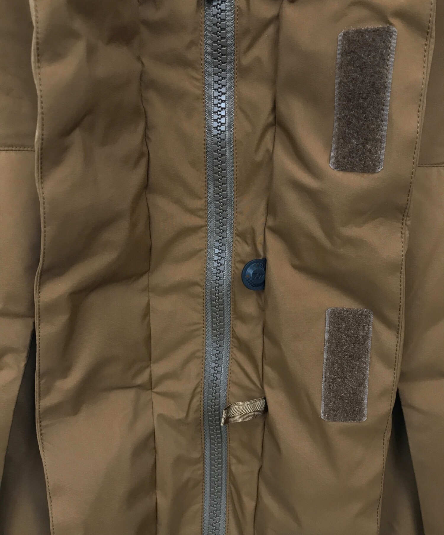 DAIWA PIER39 (ダイワ ピア39) GORE-TEX INFINIUM DOWN VEST(ゴアテックスインフィニアムダウンベスト）  ベージュ サイズ:M