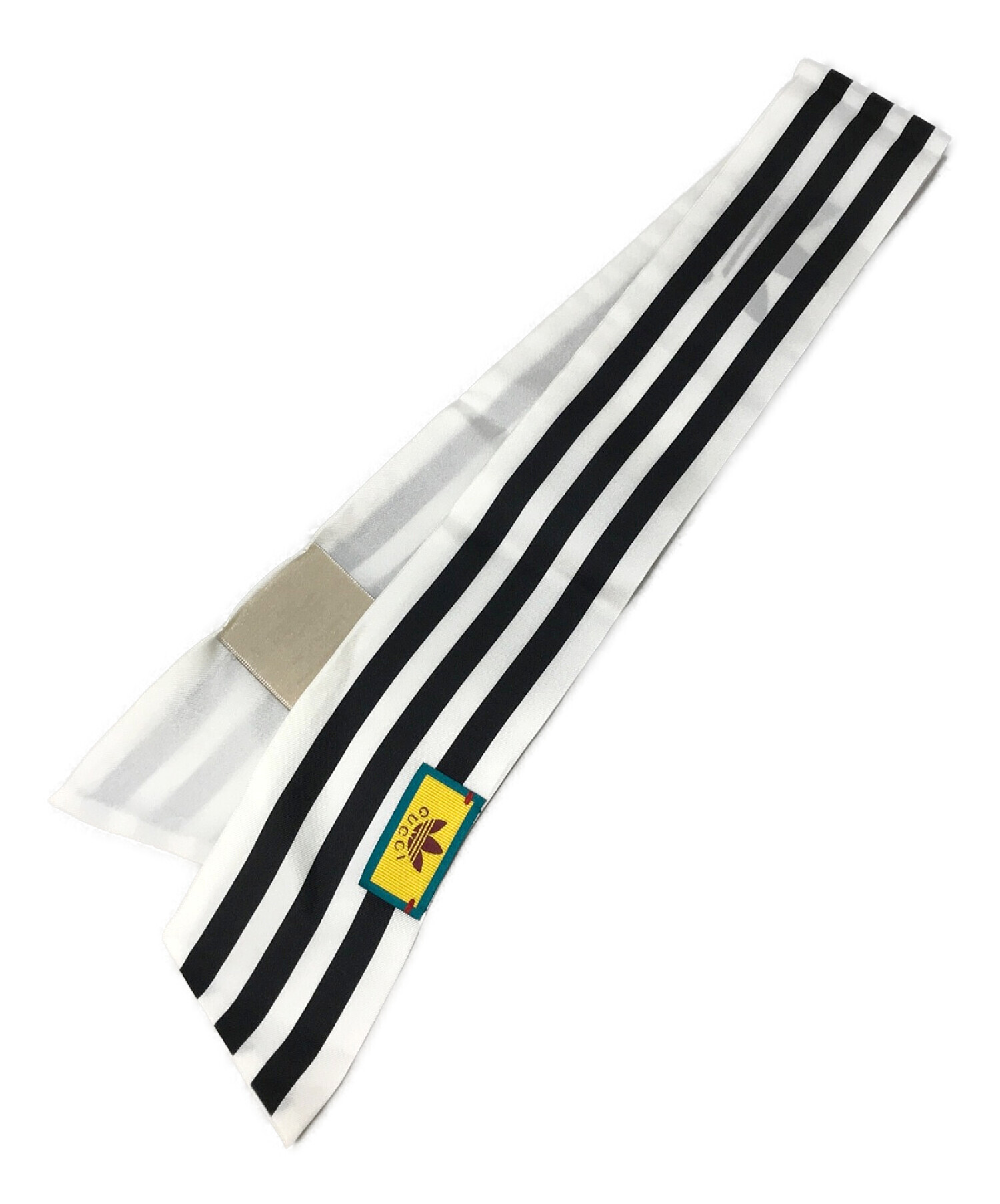 中古・古着通販】GUCCI (グッチ) adidas (アディダス) Striped Silk Neck Bow（ストライプ シルク ネック ボゥ）  ホワイト サイズ:7/2×86㎝｜ブランド・古着通販 トレファク公式【TREFAC FASHION】スマホサイト