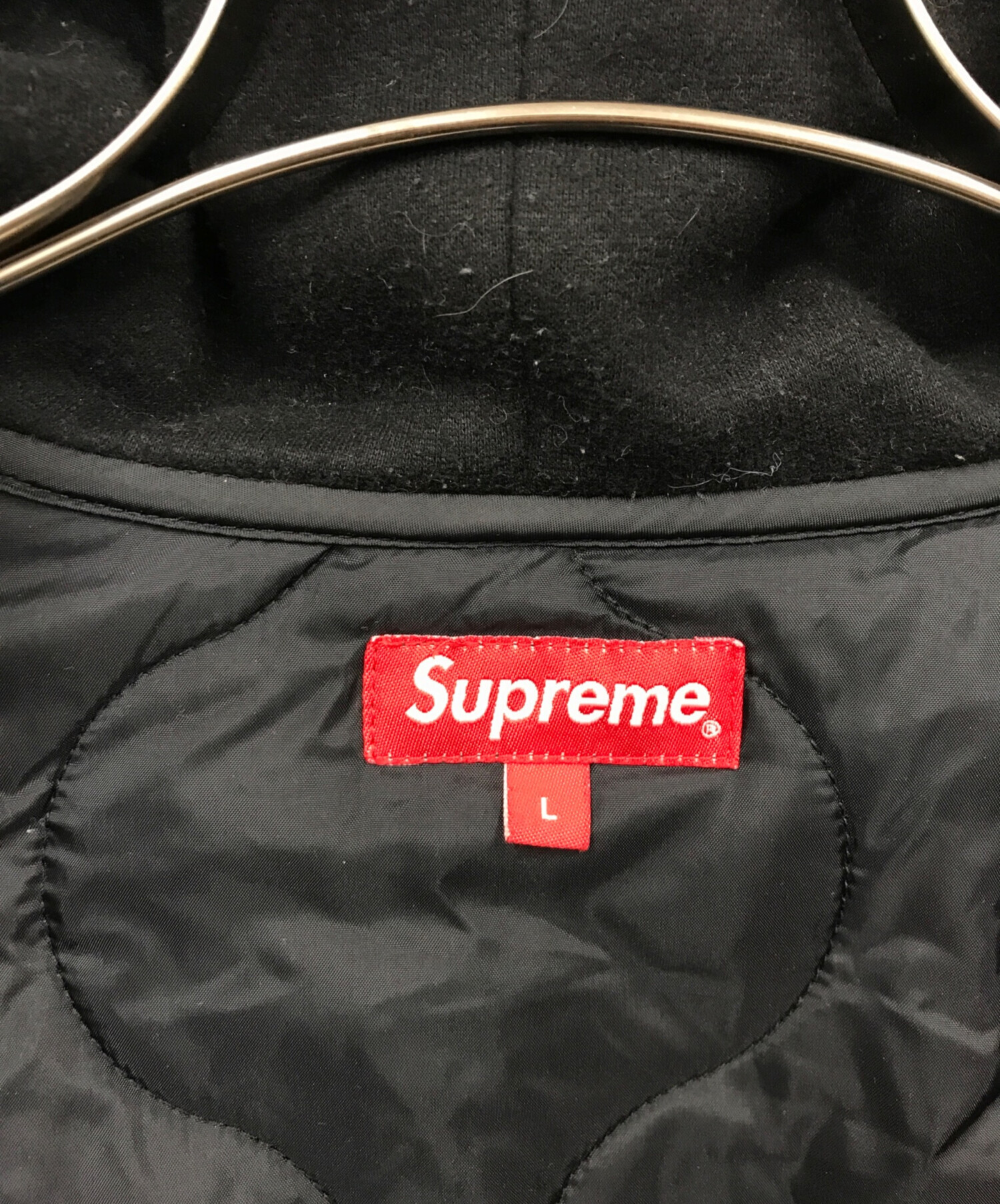 中古・古着通販】SUPREME (シュプリーム) フード付きキルティングジャケット ブラック サイズ:L｜ブランド・古着通販  トレファク公式【TREFAC FASHION】スマホサイト