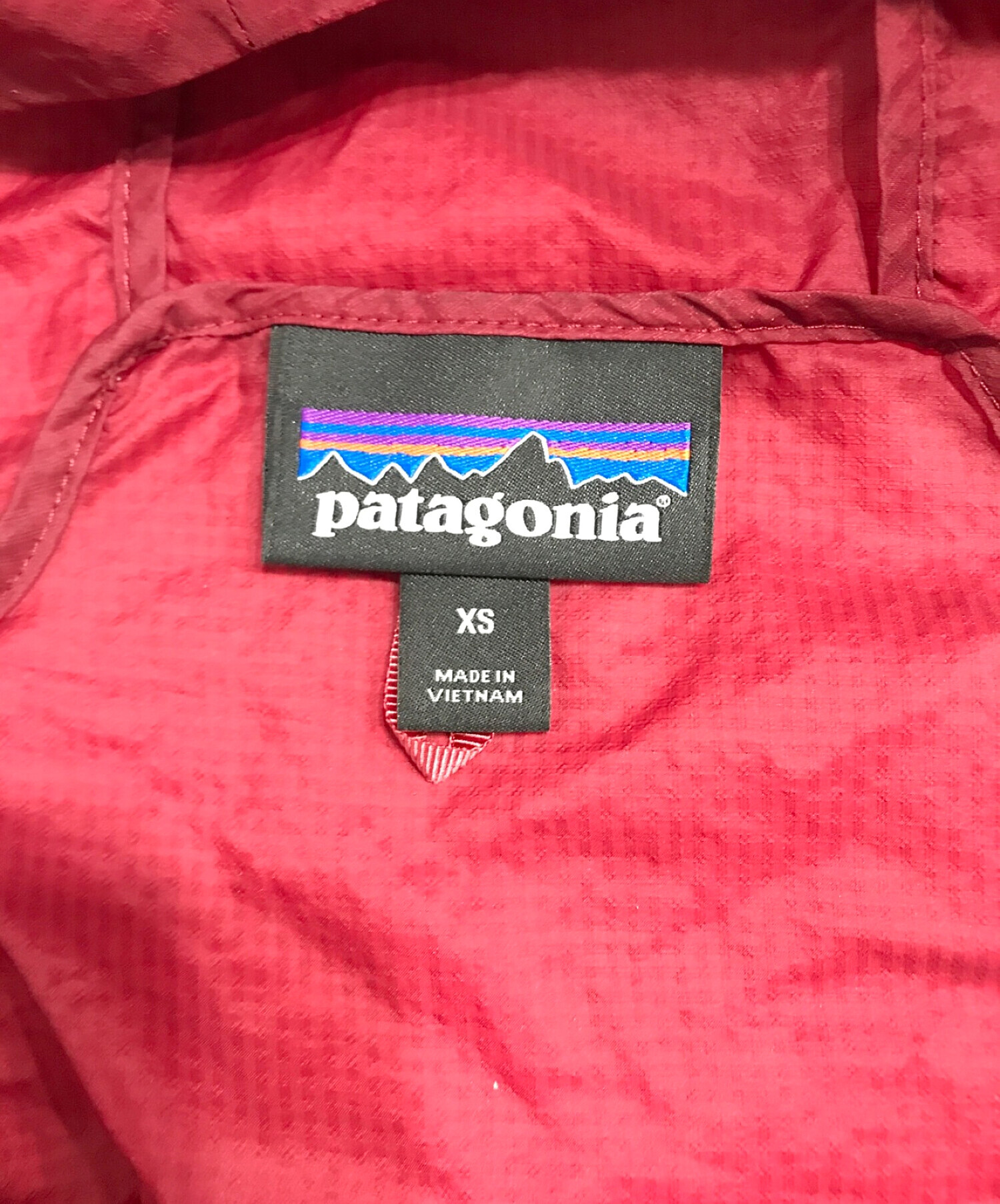 Patagonia (パタゴニア) ウィメンズ・フーディニ・ジャケット レッド サイズ:XS