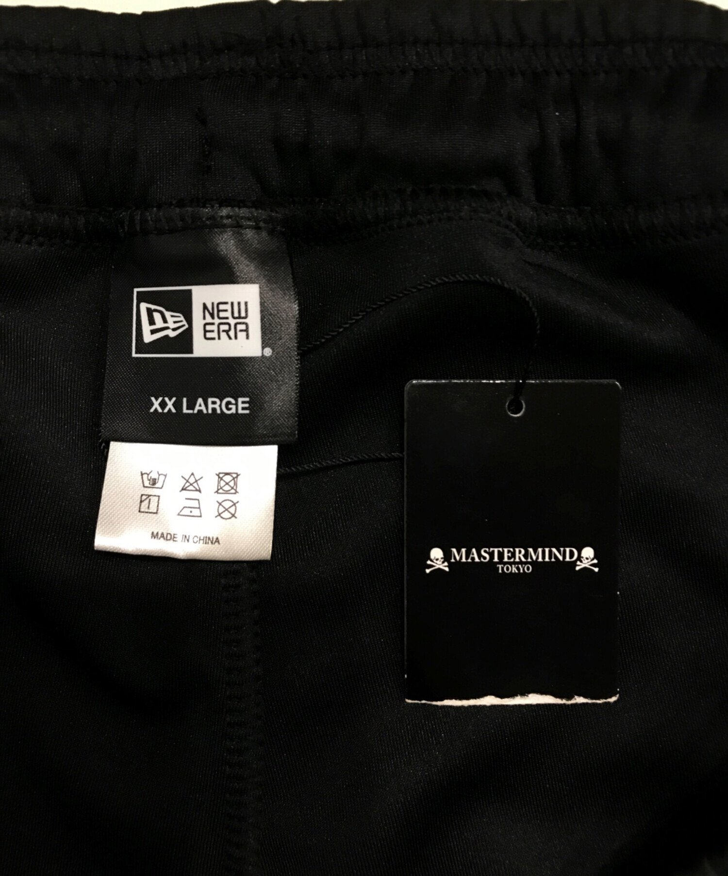 中古・古着通販】New Era (ニューエラ) Mastermind JAPAN (マスターマインド ジャパン) コラボ Warm Up Pants  ブラック サイズ:XXL 未使用品｜ブランド・古着通販 トレファク公式【TREFAC FASHION】スマホサイト