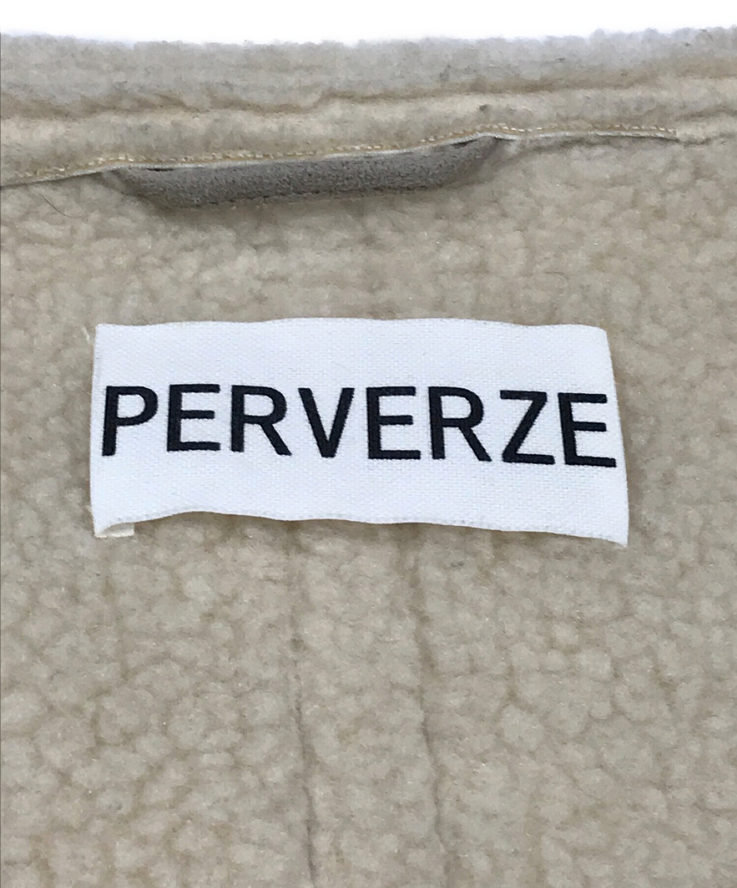 PERVERZE (パーバーズ) open neck B3 ベージュ サイズ:SIZE F