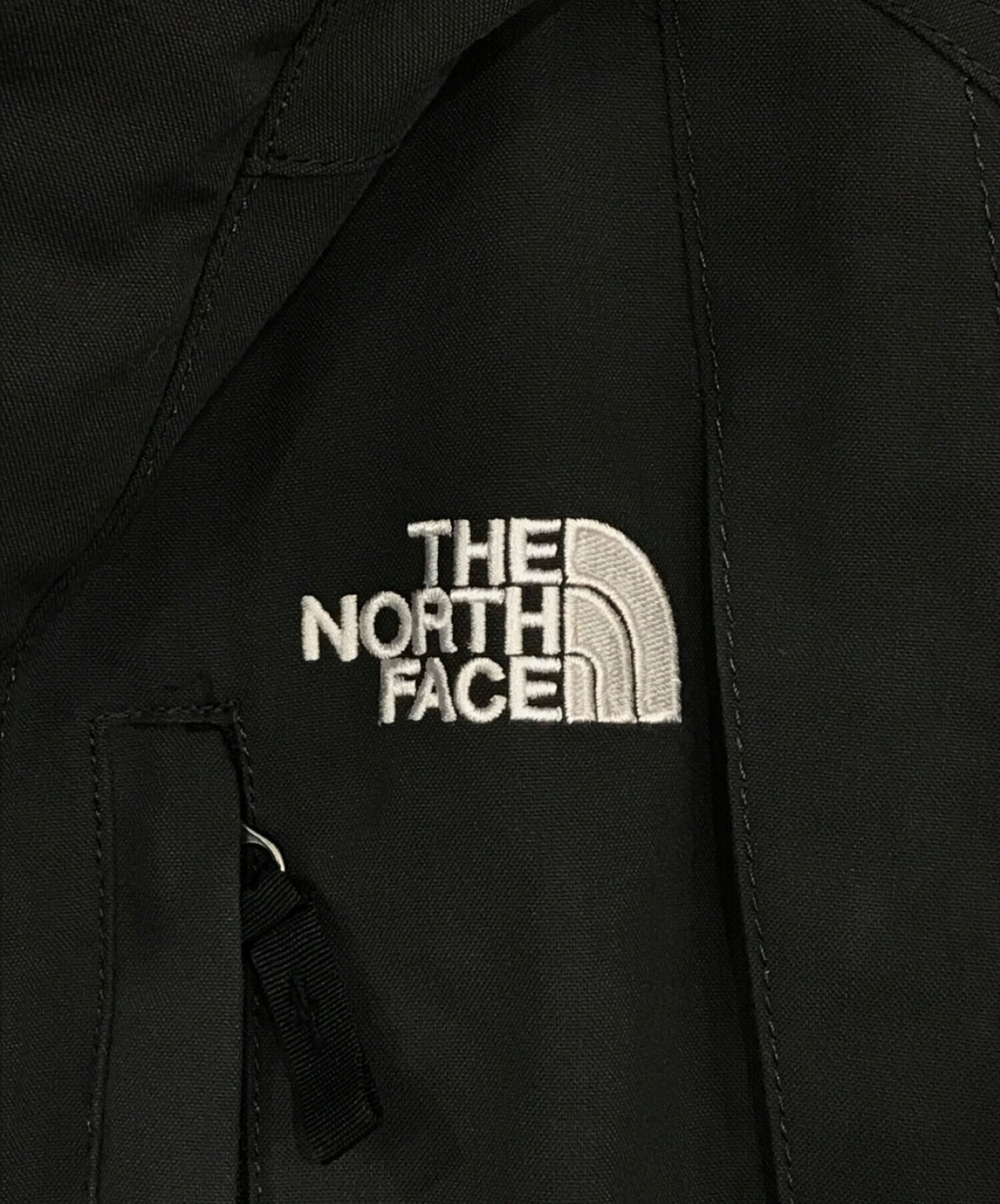 THE NORTH FACE (ザ ノース フェイス) エレバスジャケット グレー サイズ:SIZE M