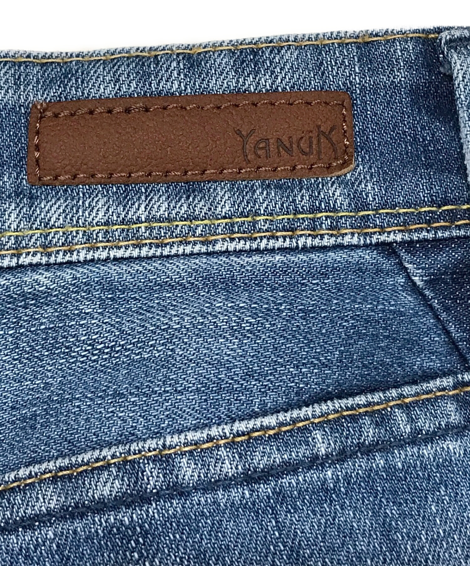 YANUK (ヤヌーク) ブーツカットジーンズ ブルー サイズ:SIZE 24