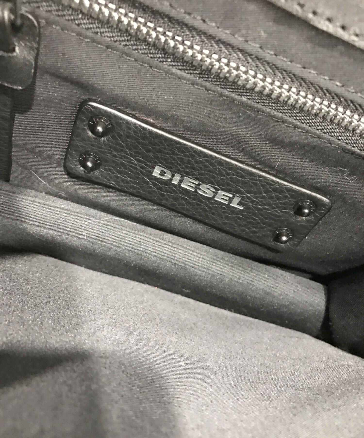 DIESEL (ディーゼル) ファーデニムショルダーバッグ インディゴ