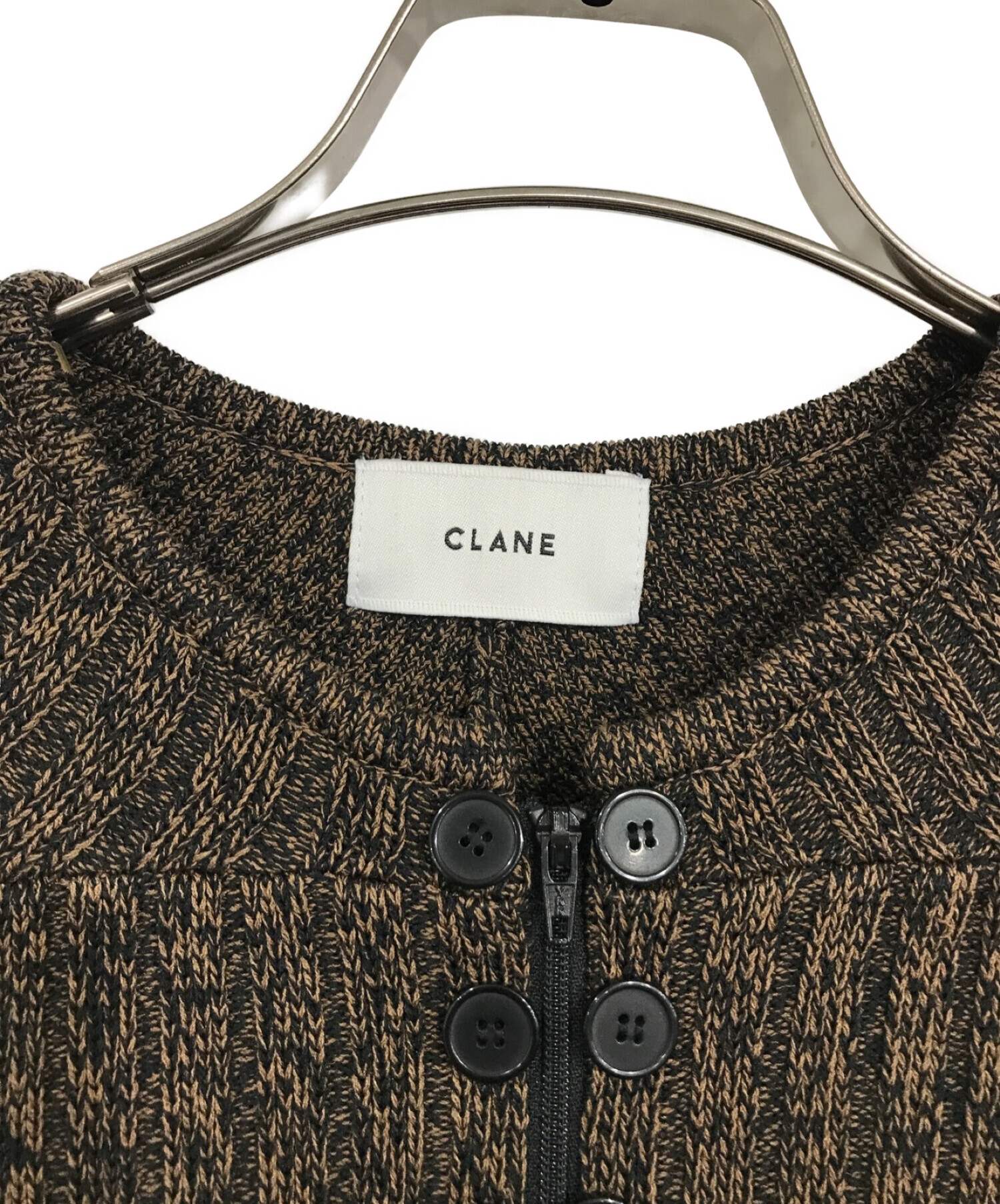 中古・古着通販】CLANE (クラネ) LINE UP BUTTON KNIT TOPS/ニット