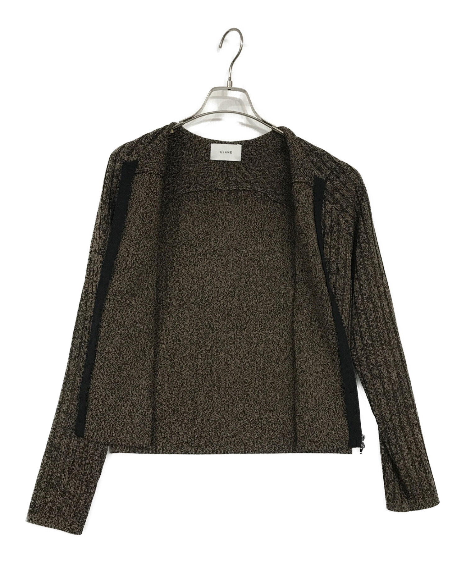 CLANE (クラネ) LINE UP BUTTON KNIT TOPS/ニット ブラウン サイズ:1