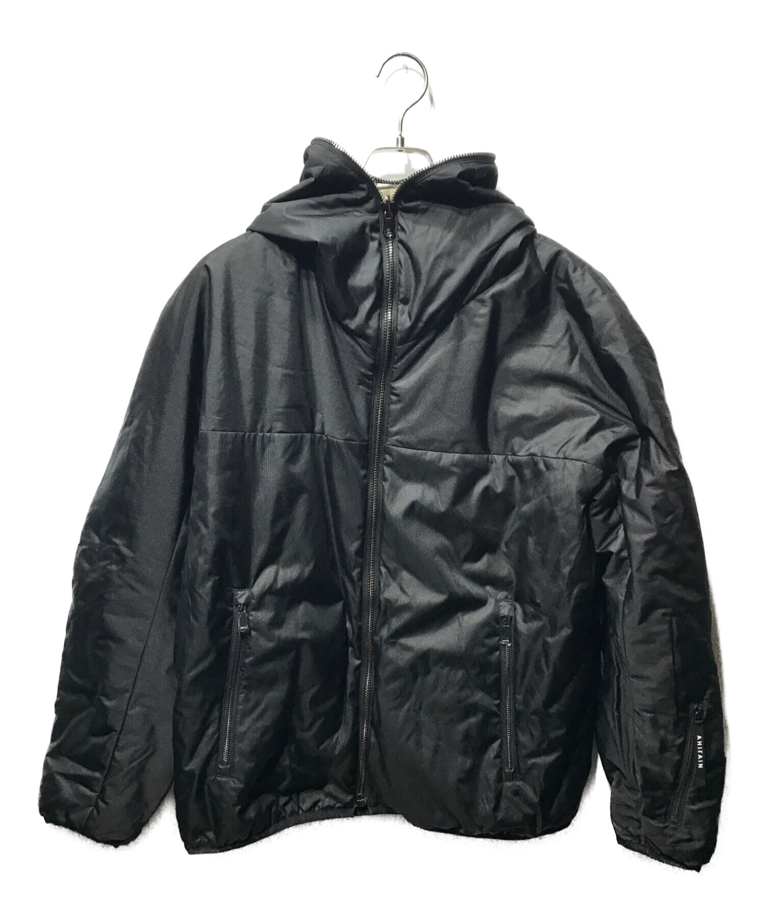 AHIrAIN (アイレイン) リバーシブル中綿ジャケット ブラック ゴールド ダウンジャケット バックプリント ブラック サイズ:Ｌ