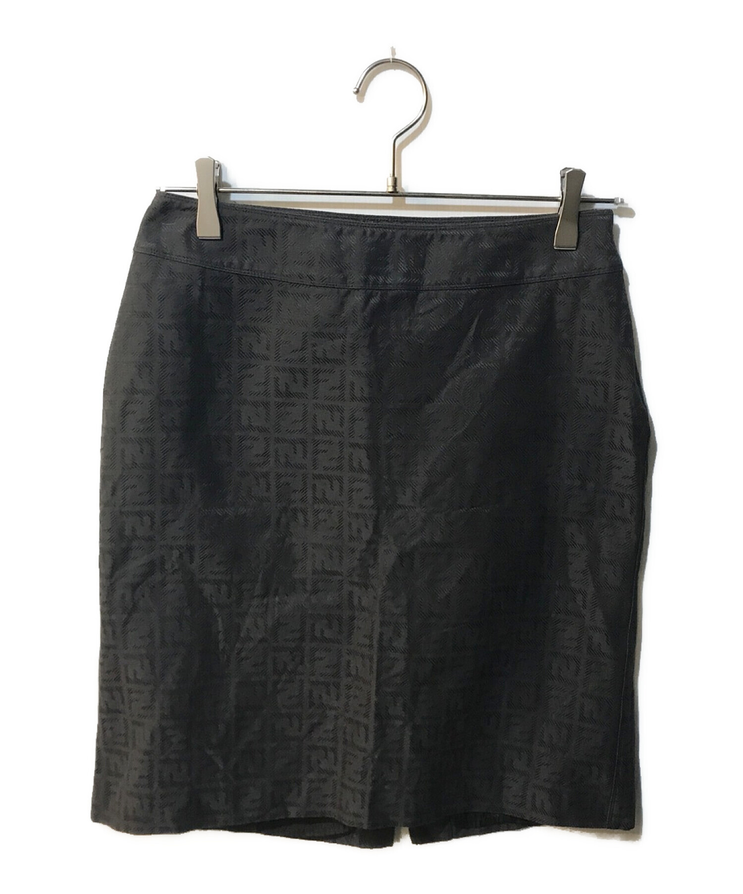 FENDI (フェンディ) ズッカ柄台形スカート ブラック サイズ:42