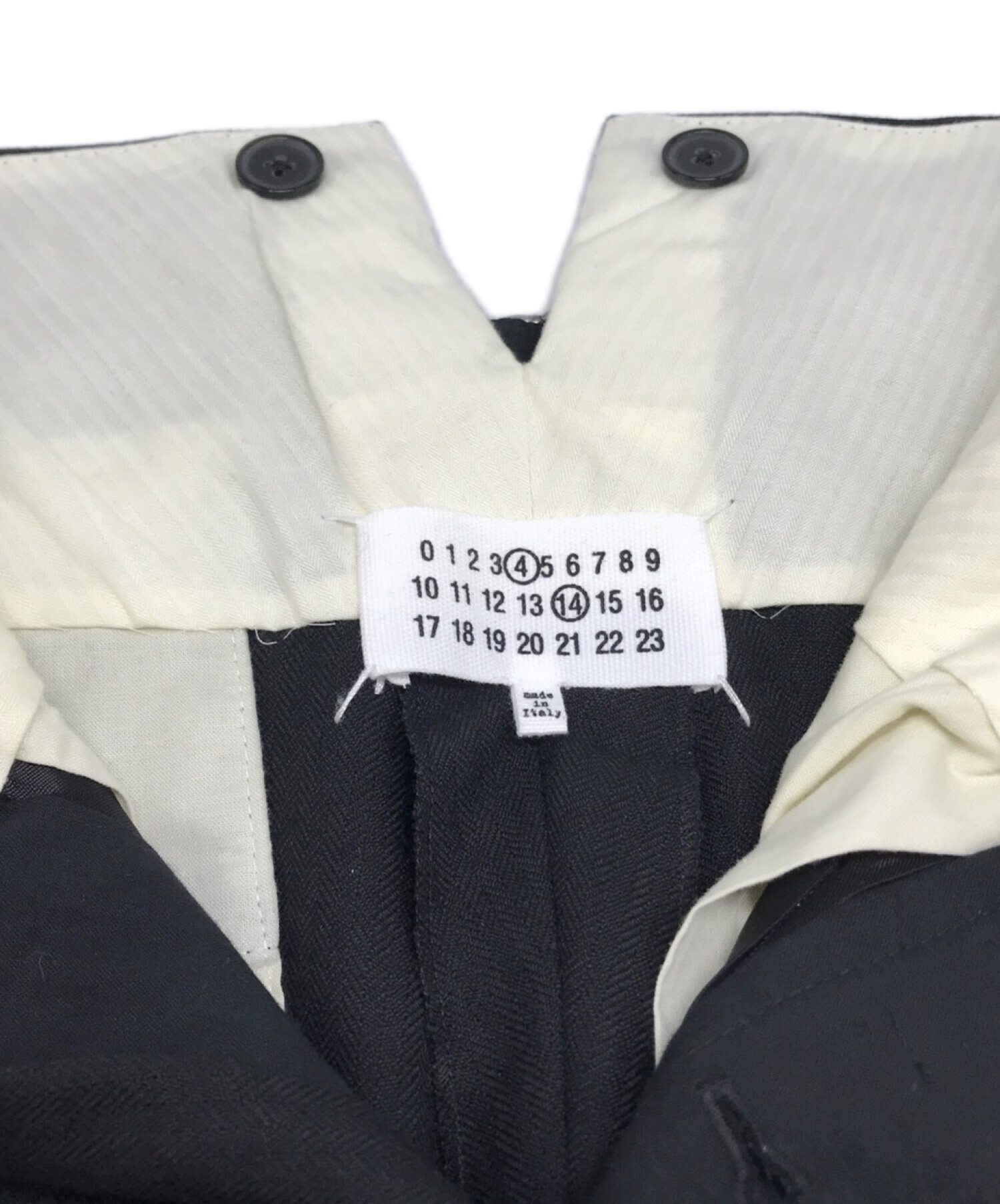 中古・古着通販】Maison Margiela (メゾンマルジェラ) ヘリンボーンウール プリーツ トラウザーズ SI0KA0005 ブラック  サイズ:36｜ブランド・古着通販 トレファク公式【TREFAC FASHION】スマホサイト