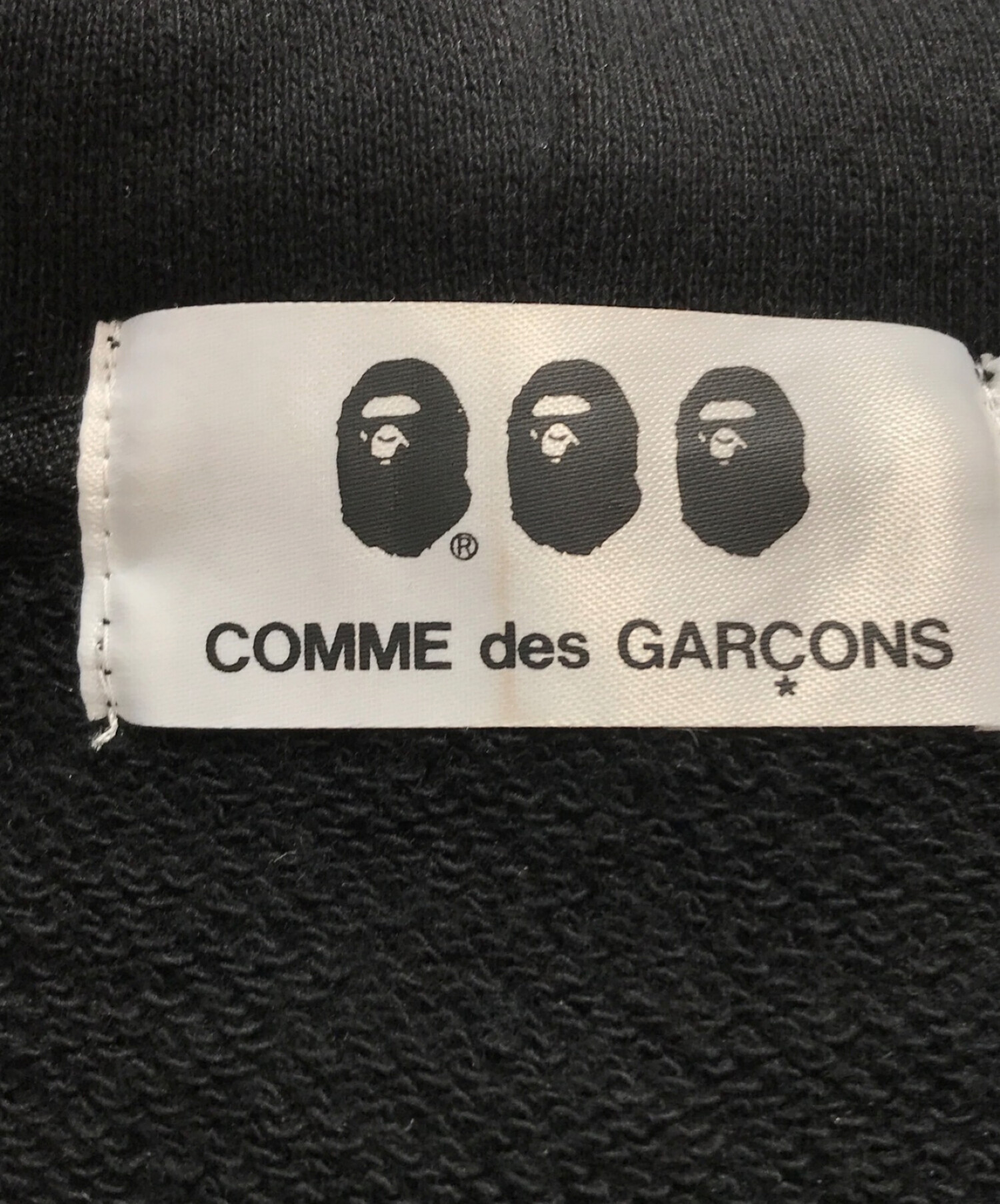 A BATHING APE (アベイシングエイプ) COMME des GARCONS (コムデギャルソン) 総柄ジップパーカー ブラック  サイズ:2XL