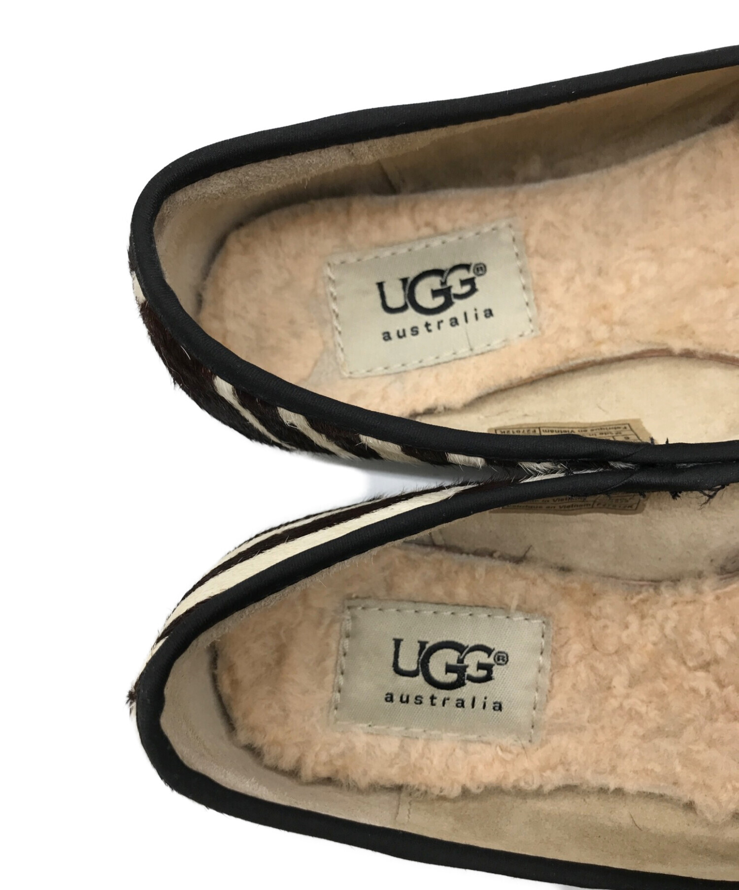 中古・古着通販】UGG (アグ) ハラコローファー/フラットシューズ