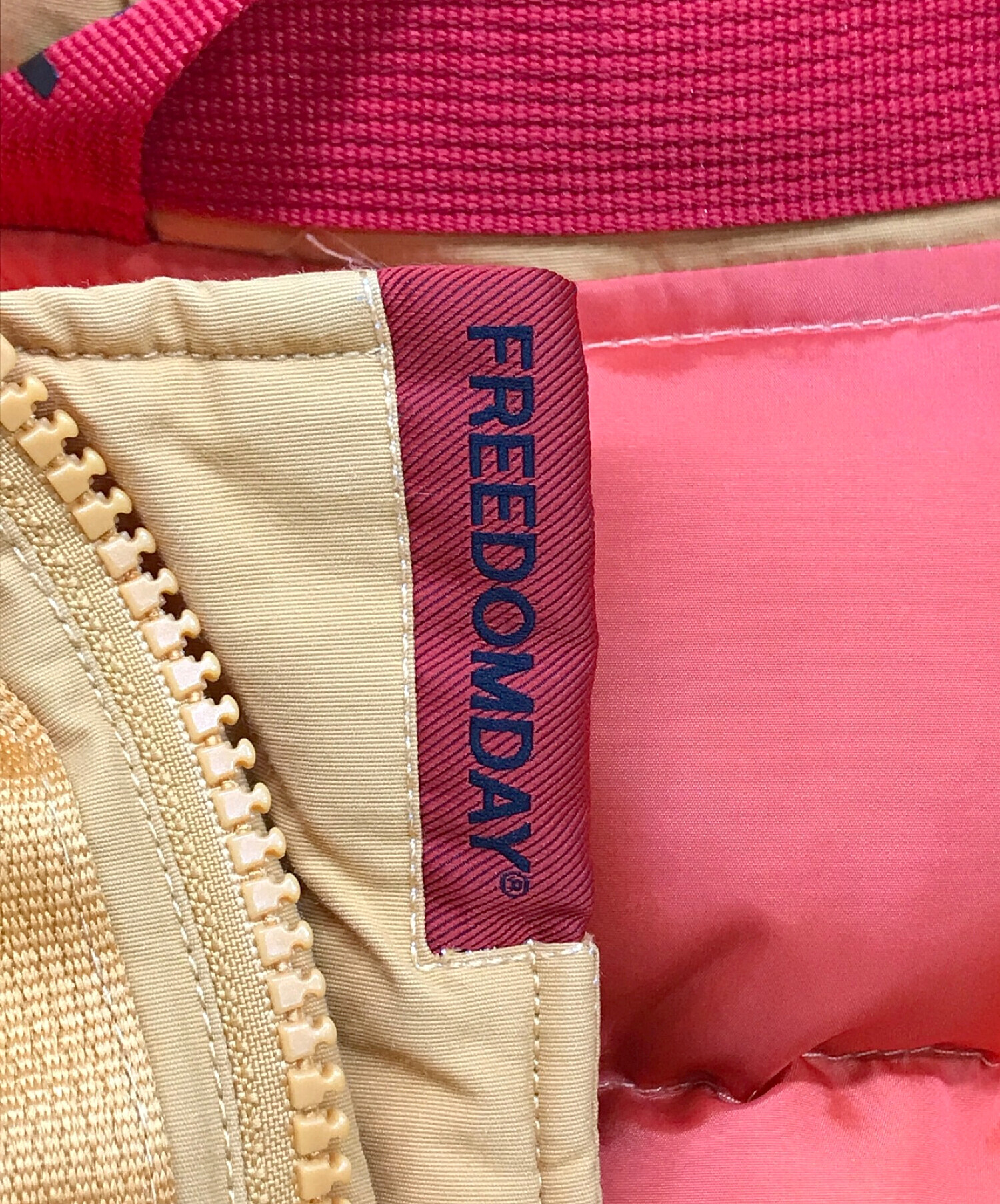 FREEDOMDAY (フリーダムデイ) ダウンジャケット マスタード サイズ:XS