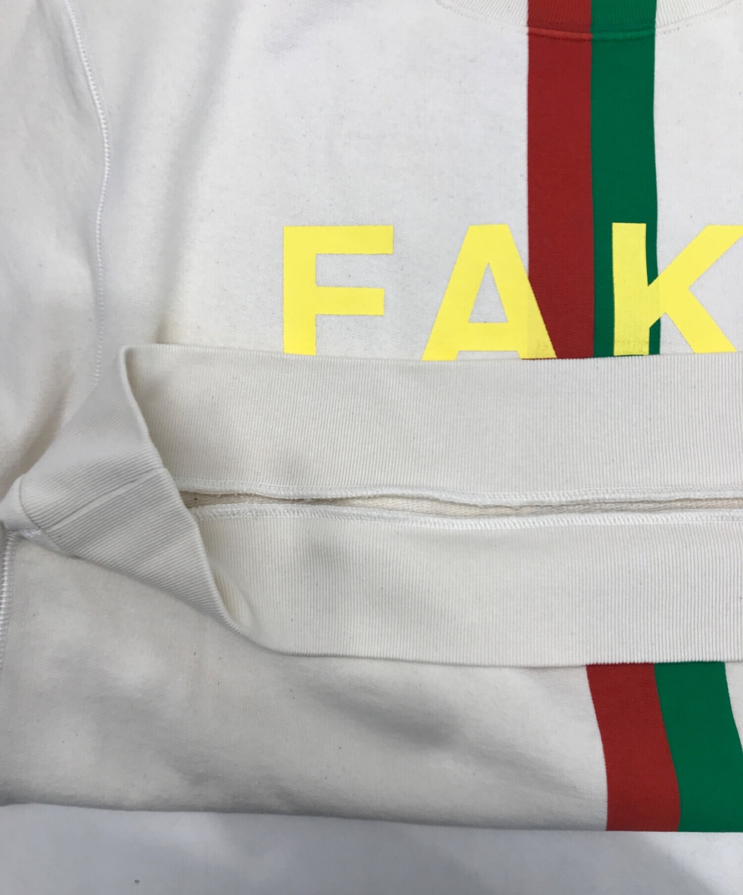 GUCCI (グッチ) Fake/Not Print Sweatshirt ブラウン サイズ:M