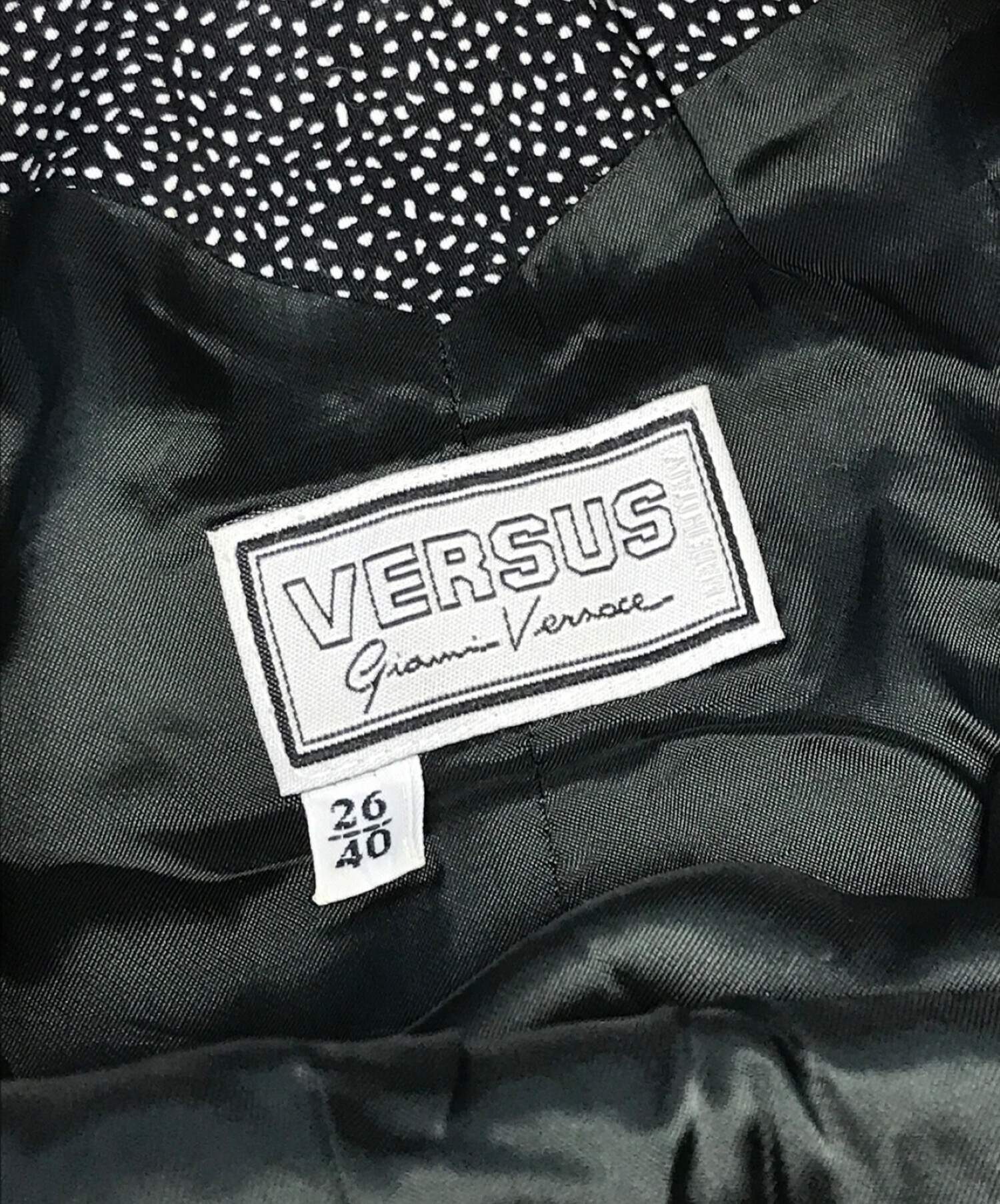 VERSUS VERSACE (ヴェルサス ヴェルサーチ) カッティングノースリーブワンピース ブラック サイズ:40