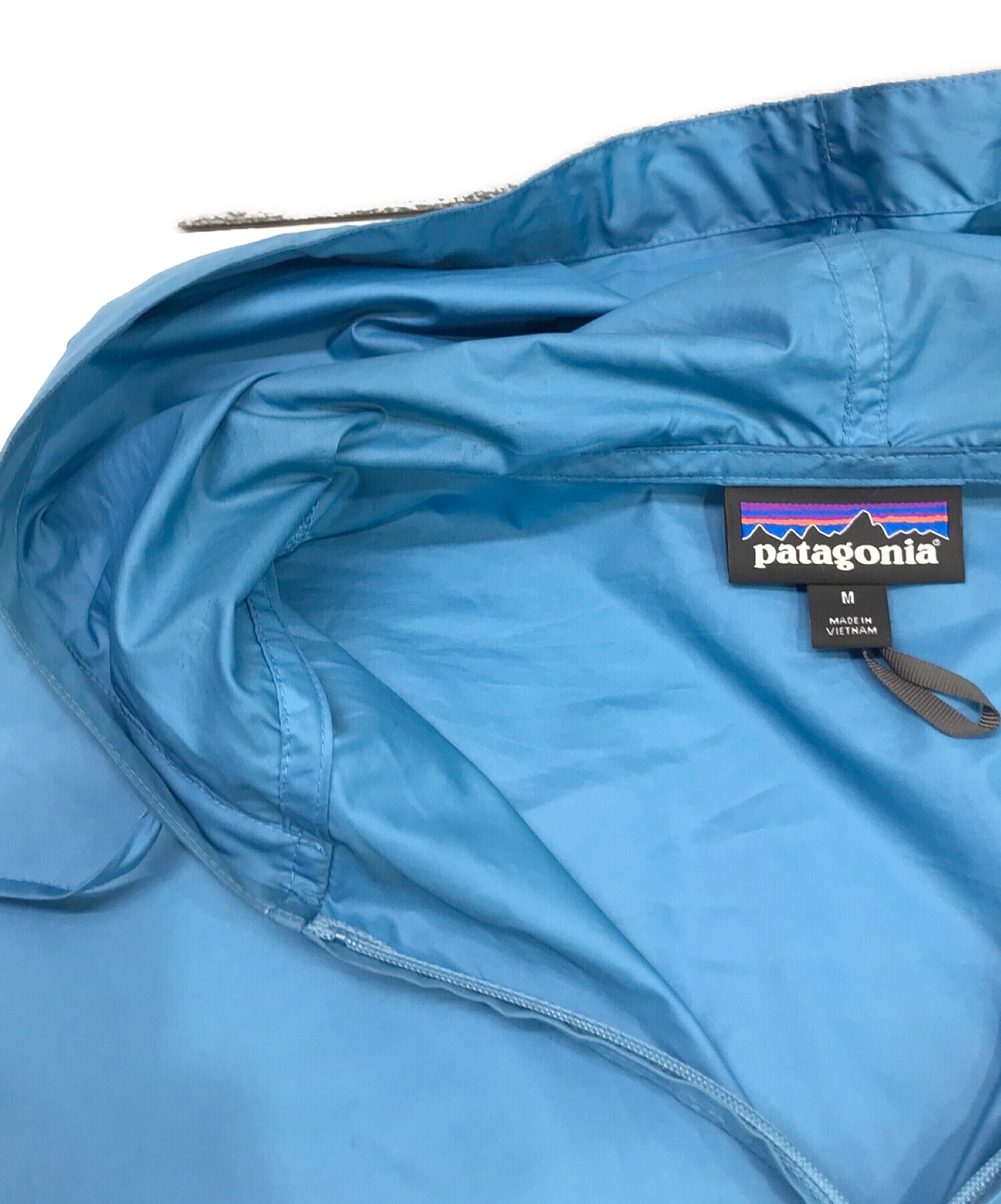 中古・古着通販】Patagonia (パタゴニア) ライトバリアブルフーディー スカイブルー サイズ:M｜ブランド・古着通販  トレファク公式【TREFAC FASHION】スマホサイト