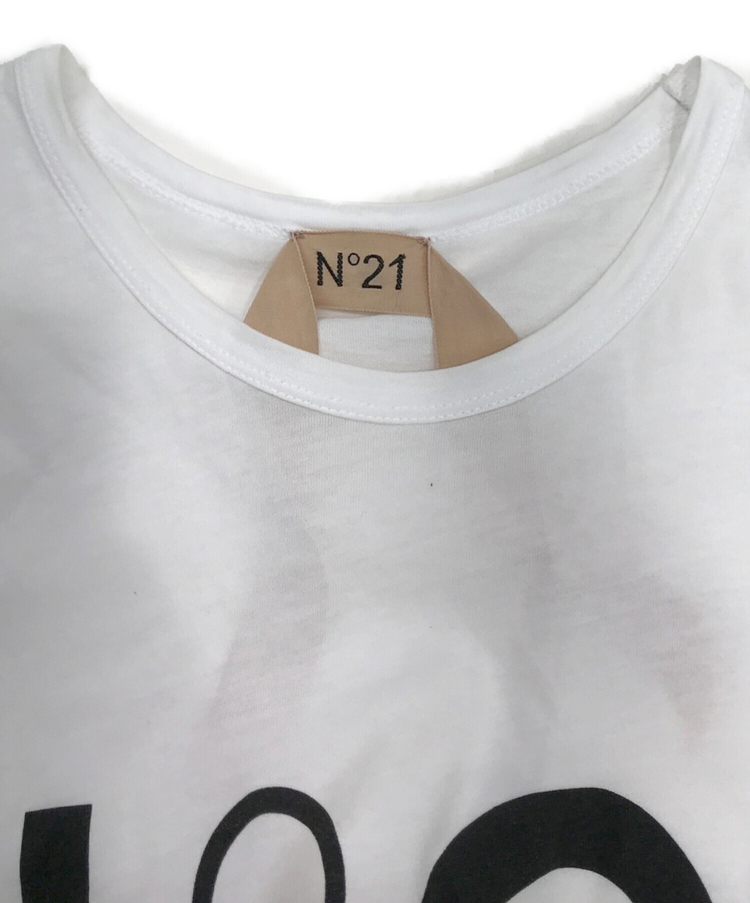 中古・古着通販】N°21 (ヌメロヴェントゥーノ) ロゴプリントTシャツ 