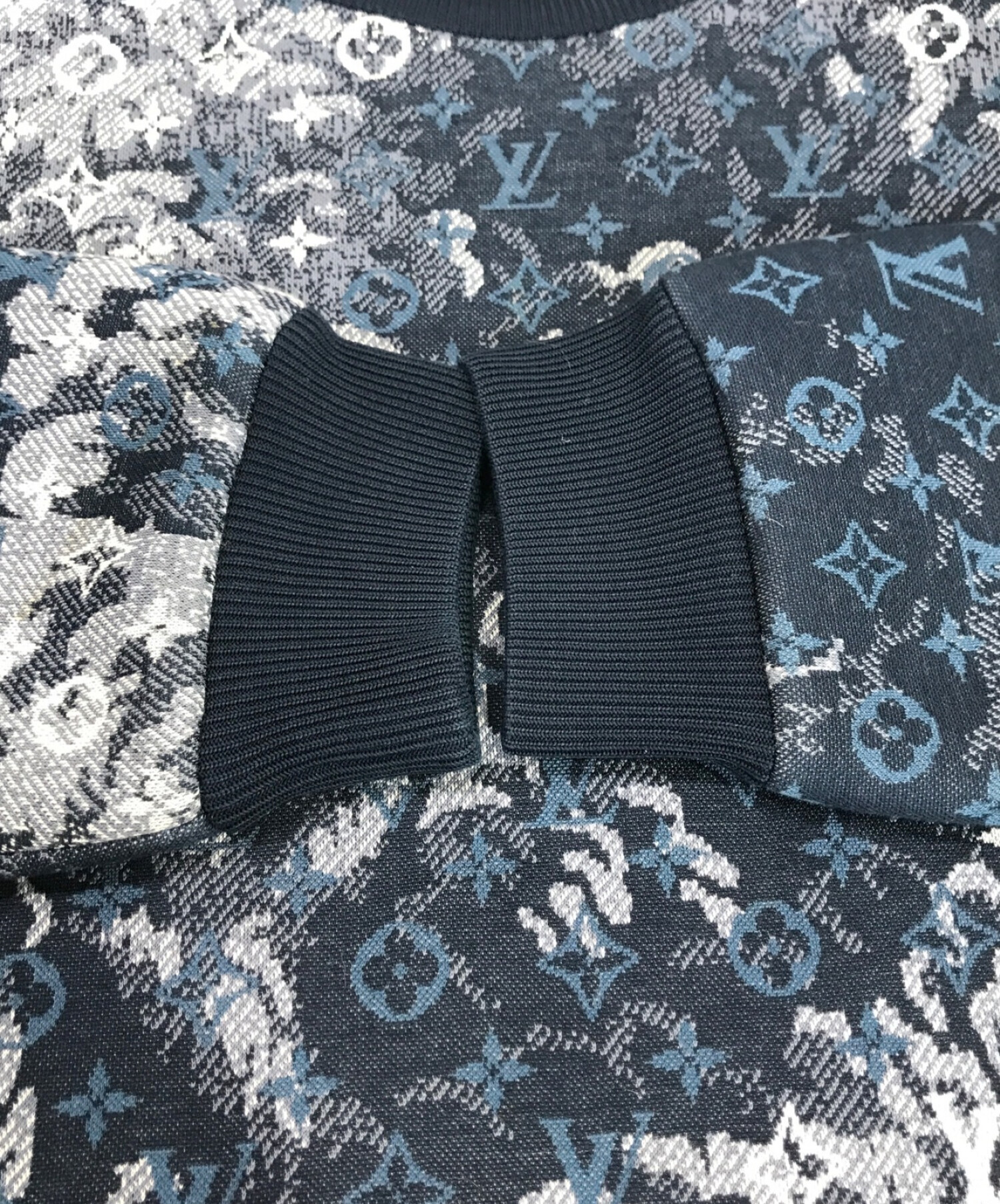 中古・古着通販】LOUIS VUITTON (ルイ ヴィトン) 21SS モノグラム タペストリー スウェット ネイビー  サイズ:Ｌ｜ブランド・古着通販 トレファク公式【TREFAC FASHION】スマホサイト