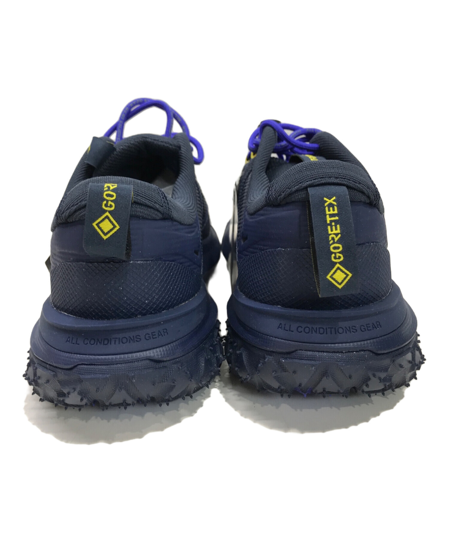 中古・古着通販】NIKE ACG (ナイキエージーシー) Mountain Fly 2 Low GORE-TEX(マウンテンフライ２ローゴアテックス)  ネイビー サイズ:US9 未使用品｜ブランド・古着通販 トレファク公式【TREFAC FASHION】スマホサイト