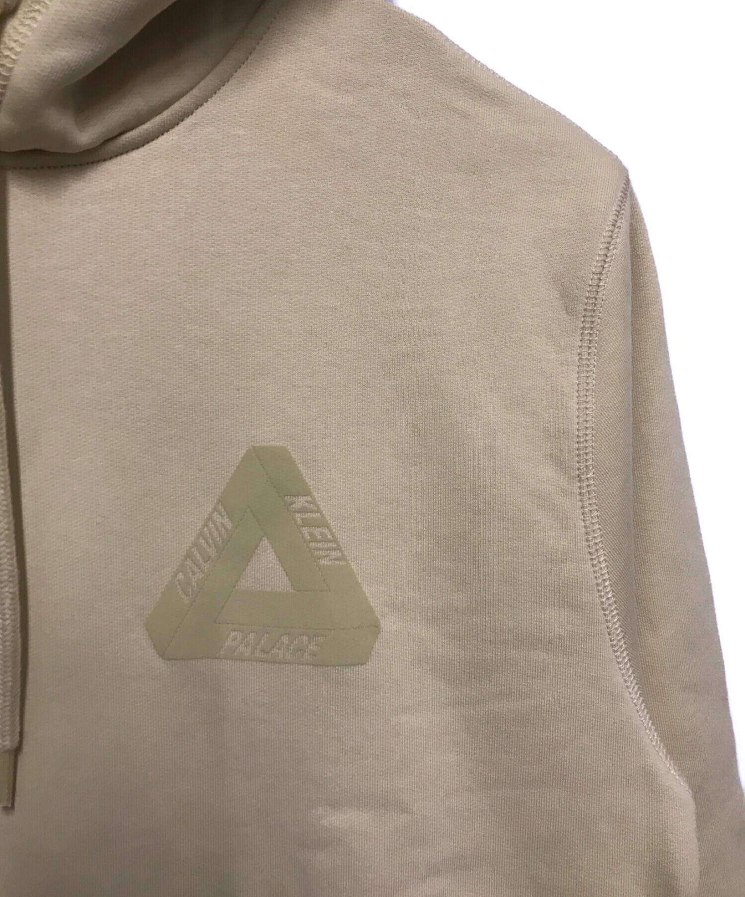 PALACE×CALVIN KLEIN (パレス×カルバンクライン) Tri-Ferg Hoodie ベージュ サイズ:S