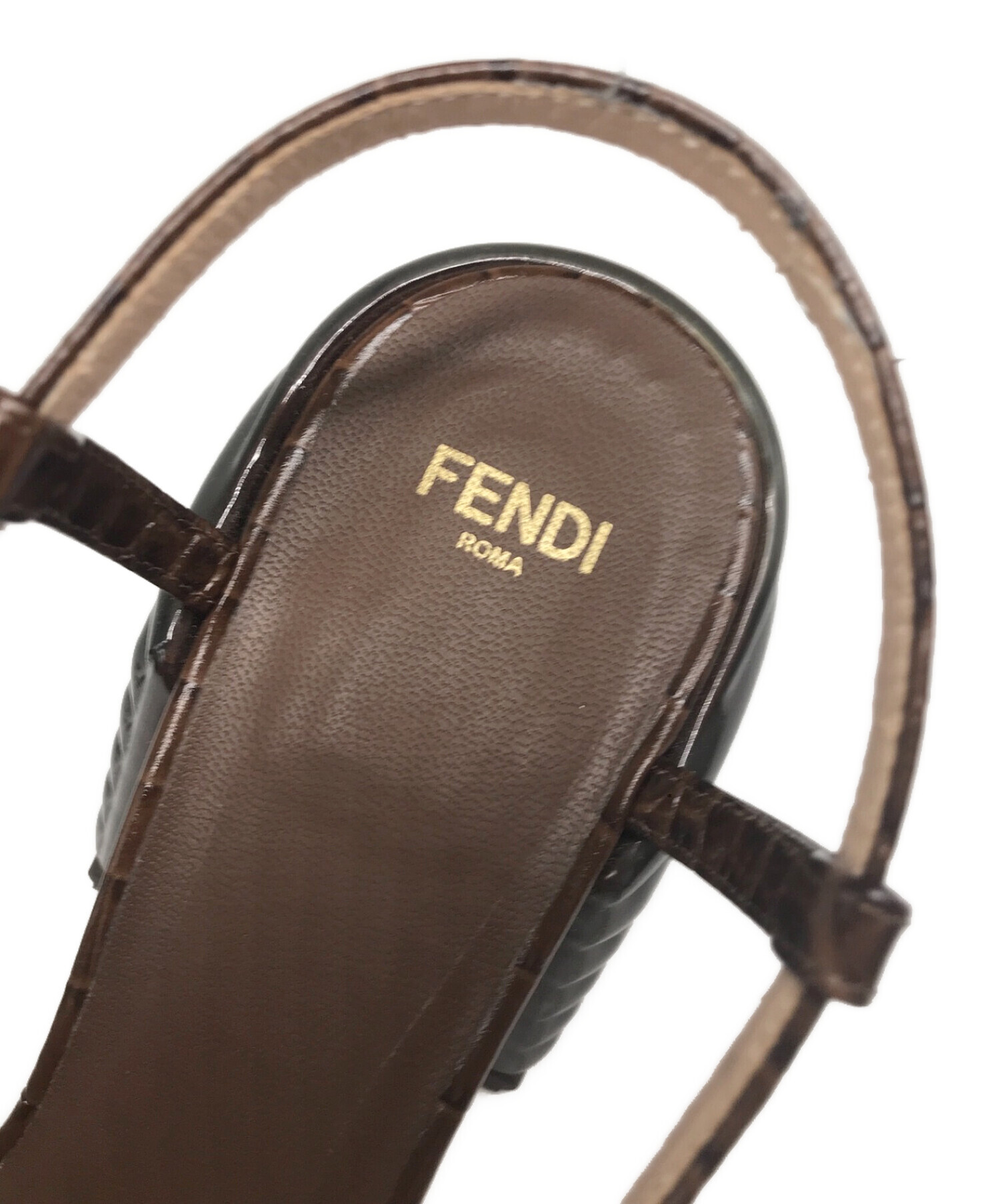 中古・古着通販】FENDI (フェンディ) ストラップサンダル ブラウン