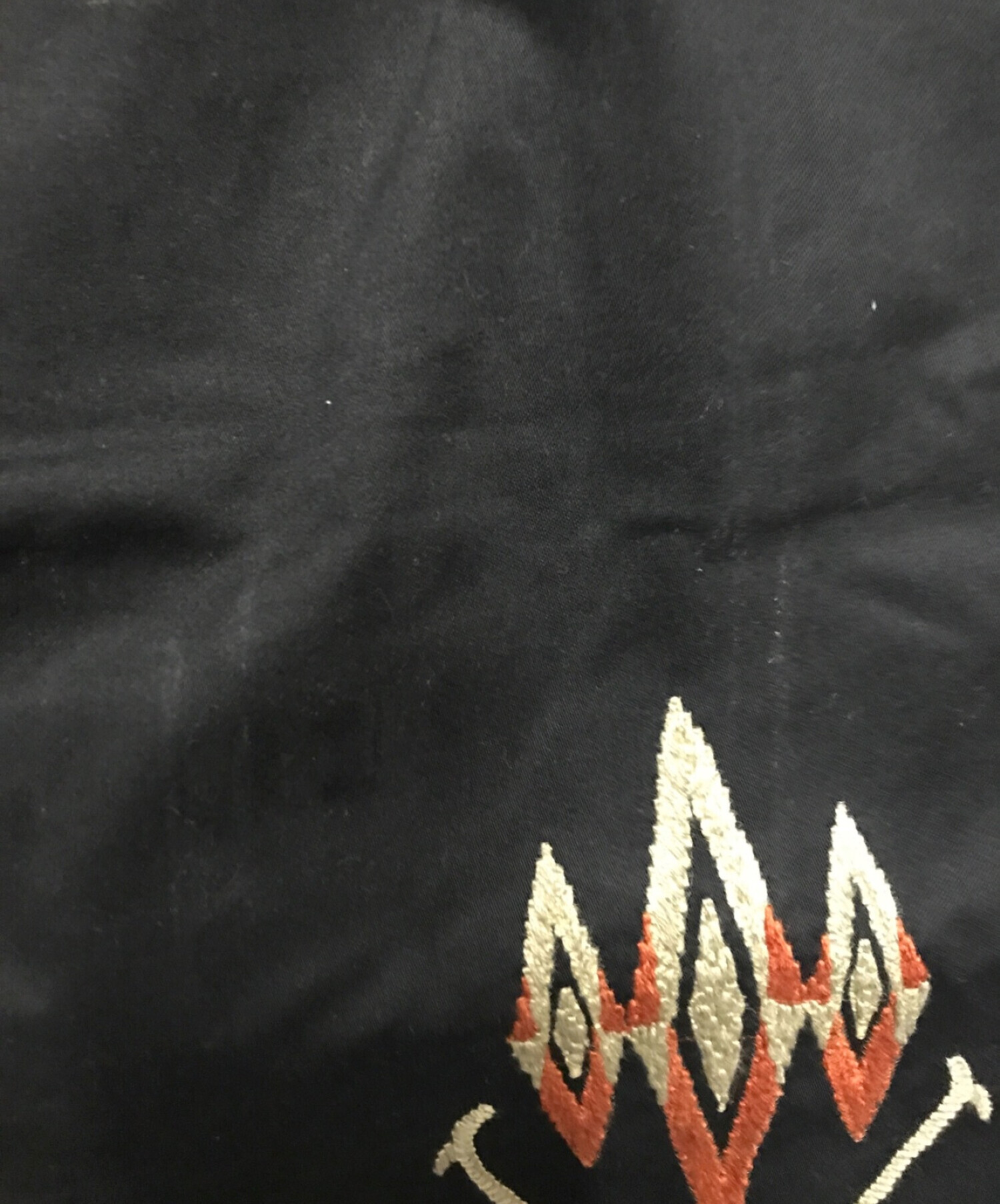 中古・古着通販】MAHARISHI (マハリシ) ドラゴン刺繍パンツ ブラック